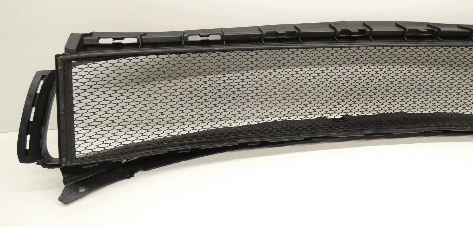 PORSCHE 911 992 9GT807681A lüftungsgitter mitte der stoßstange vorne