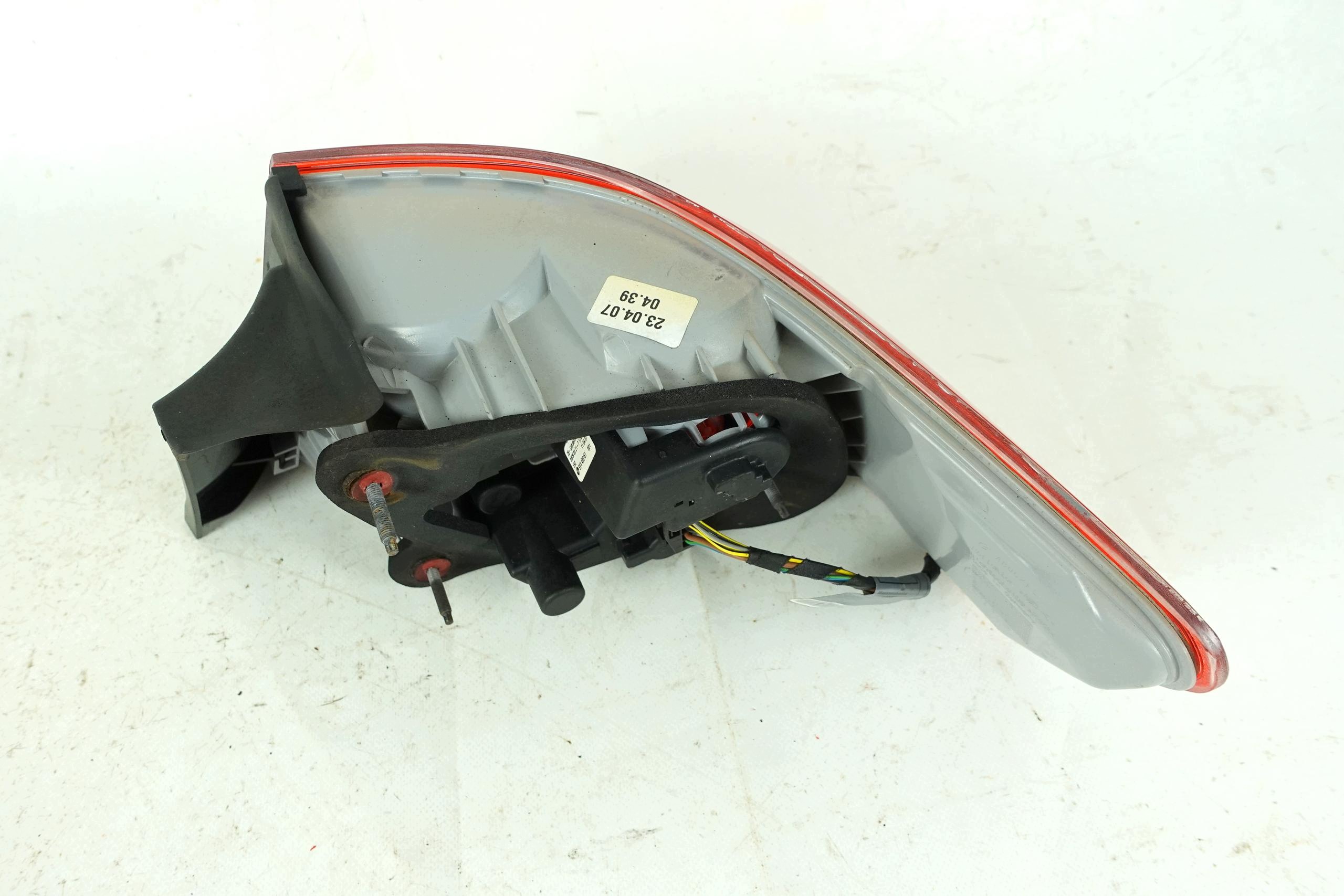 light left rear part left rear BMW 3 E92 COUPE 06-10 2006-2010 7174403