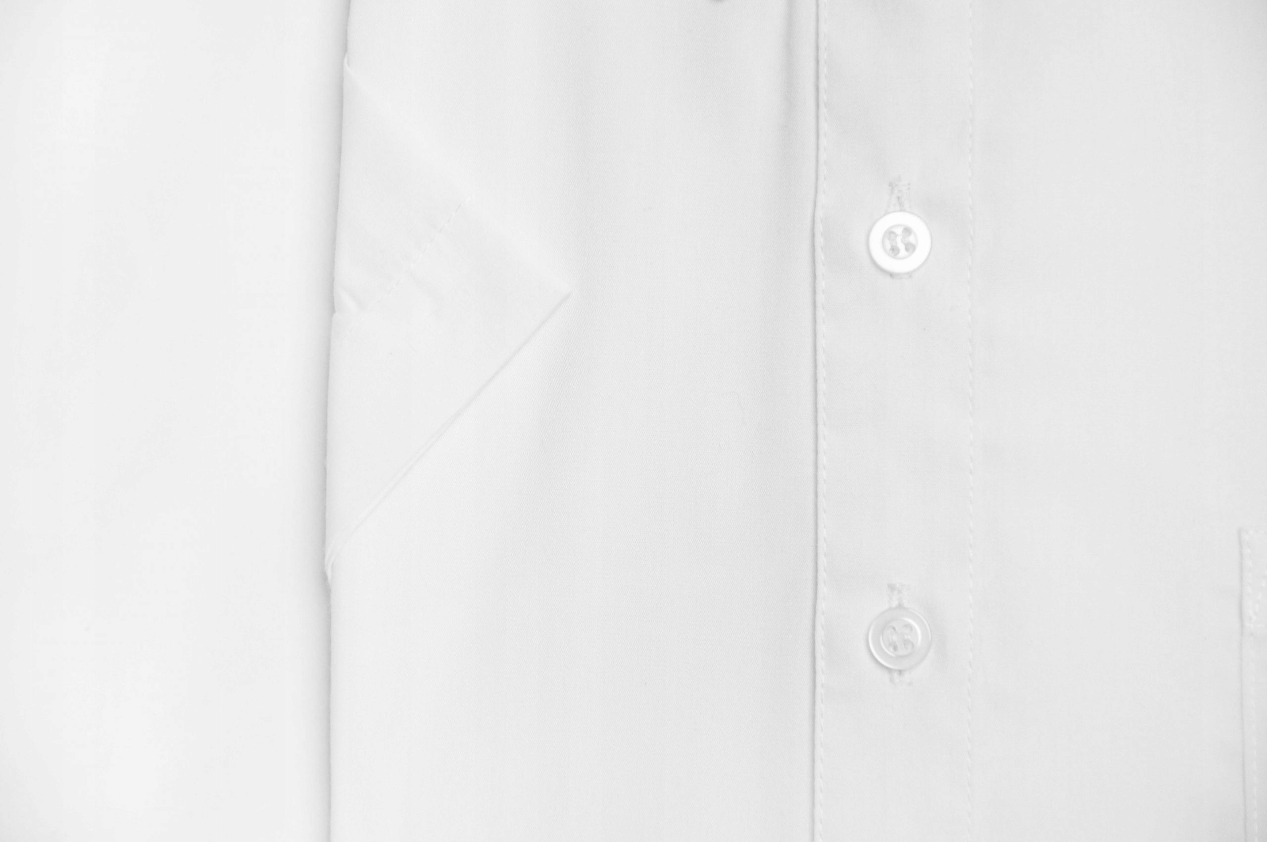 Elegancka KOSZULA WIZYTOWA dla chłopca krótki rękaw biała gładka SZKOŁA 138 Rozmiar (new) 140 (135 - 140 cm)