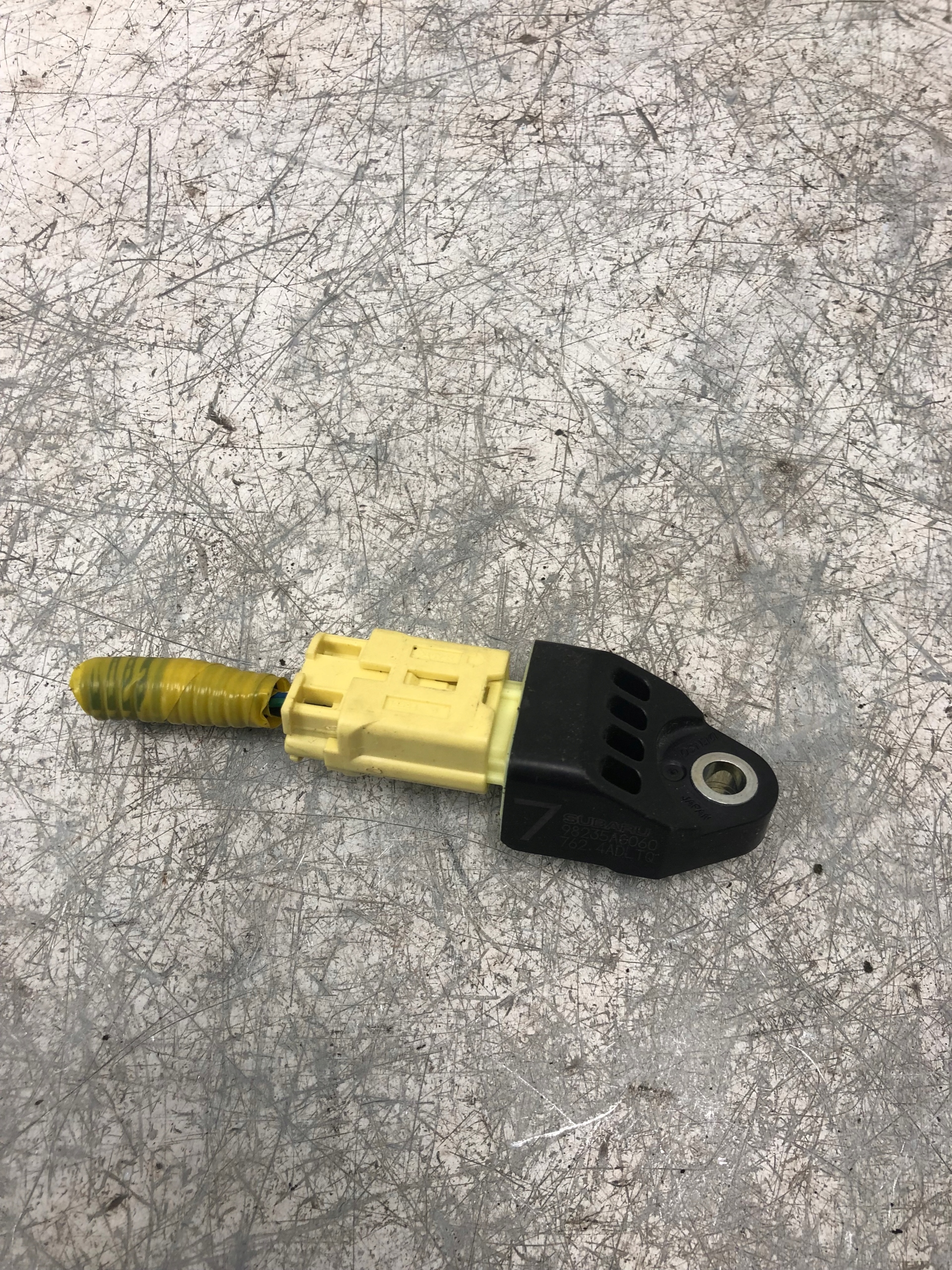 Crashsensor Drucksensor SUBARU LEGACY IV KOMBI