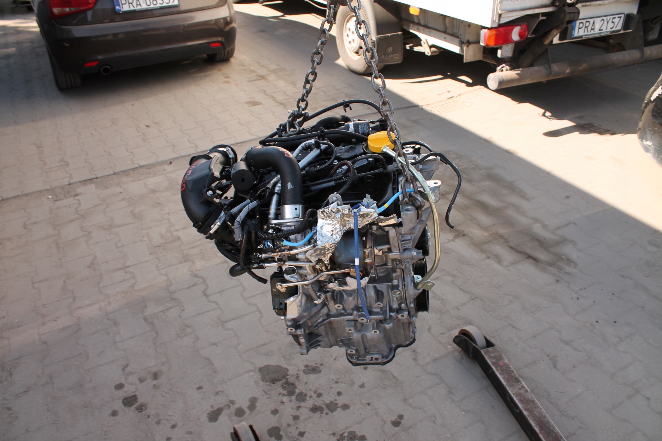 engine complete RENAULT NISSAN M4DF480 7 TYSKM