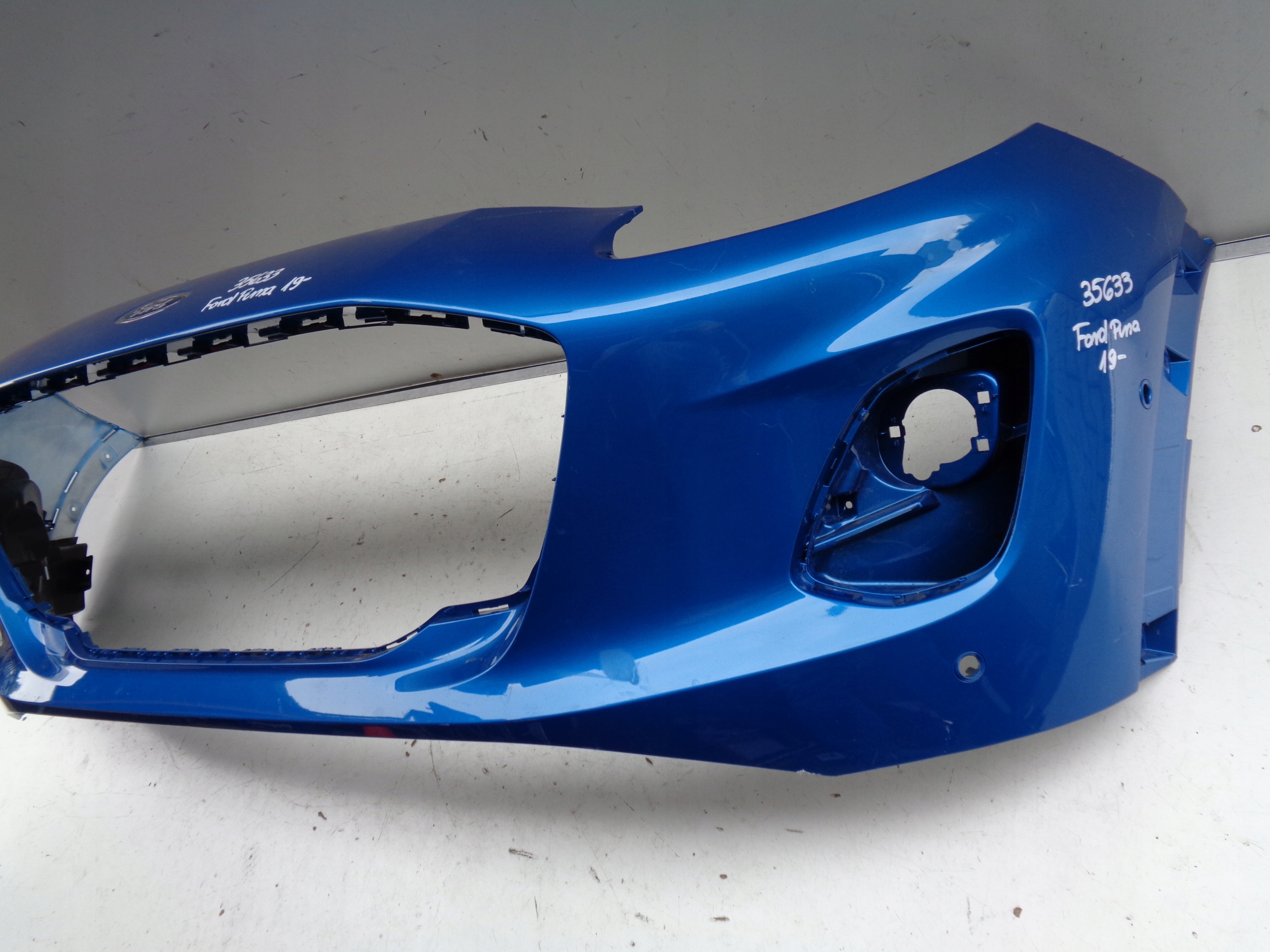 Frontstoßstange FORD PUMA 19- NR 35633