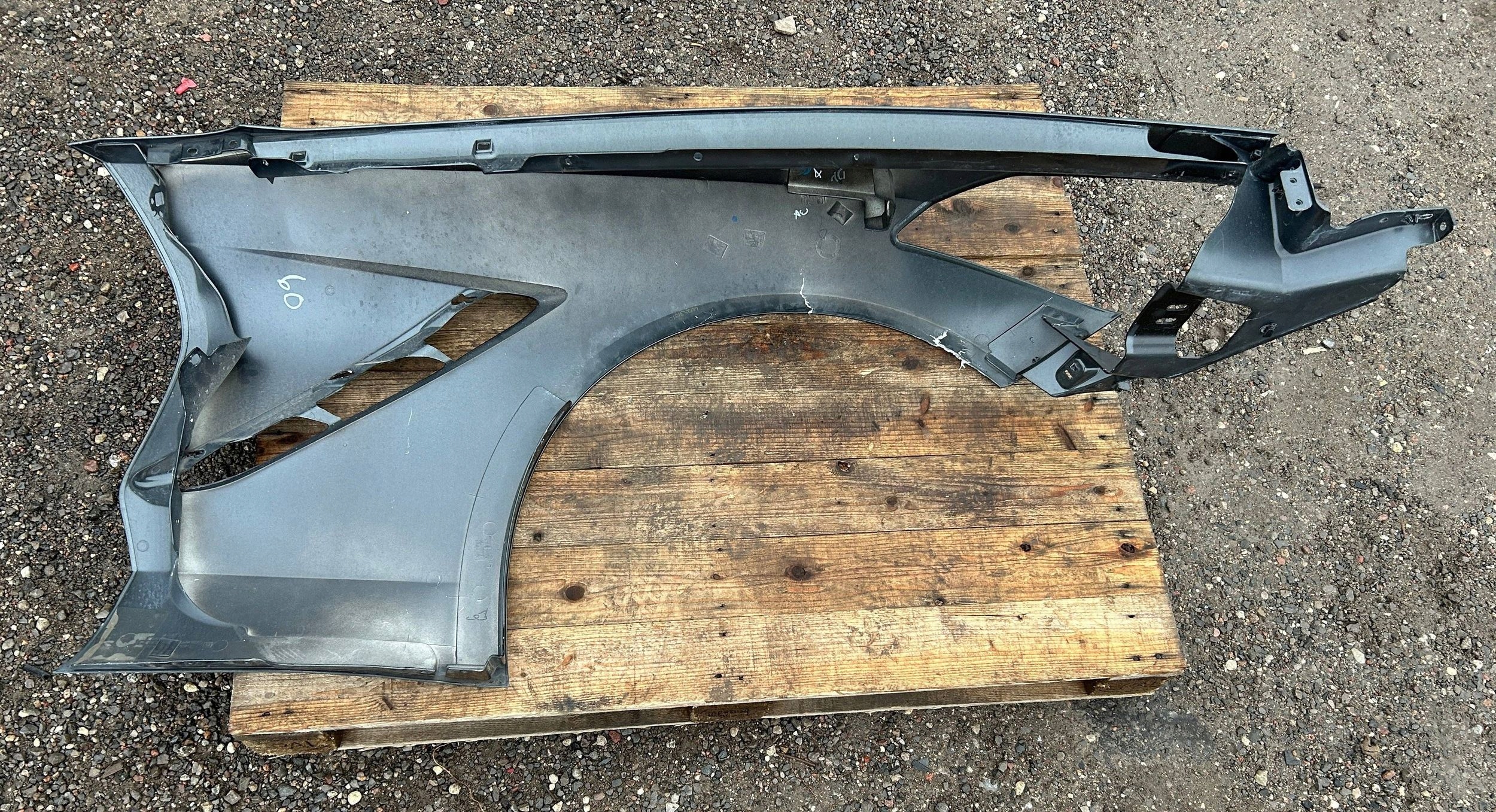 fender front front left Chevrolet Corvette C7 2014