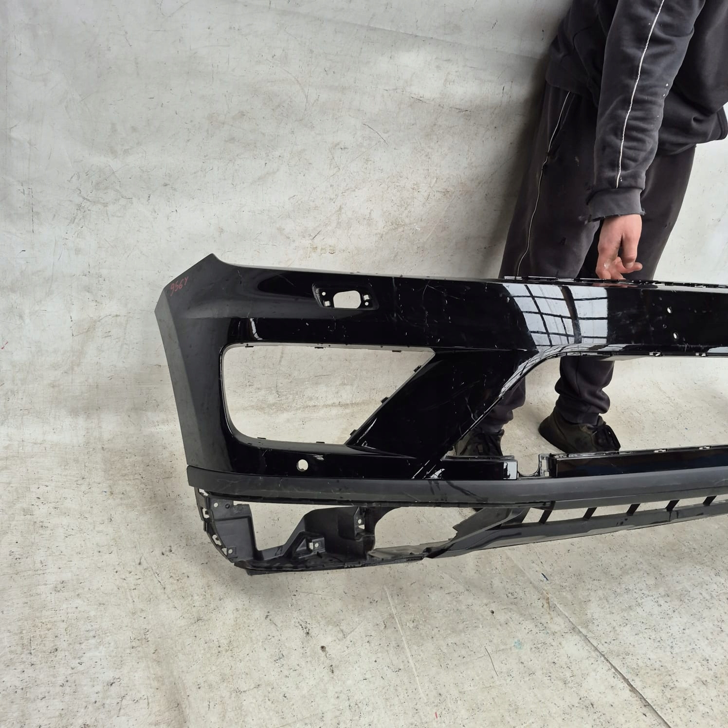 VW TOUAREG II 2 LIFT 14-18 bumper front front washer PDC