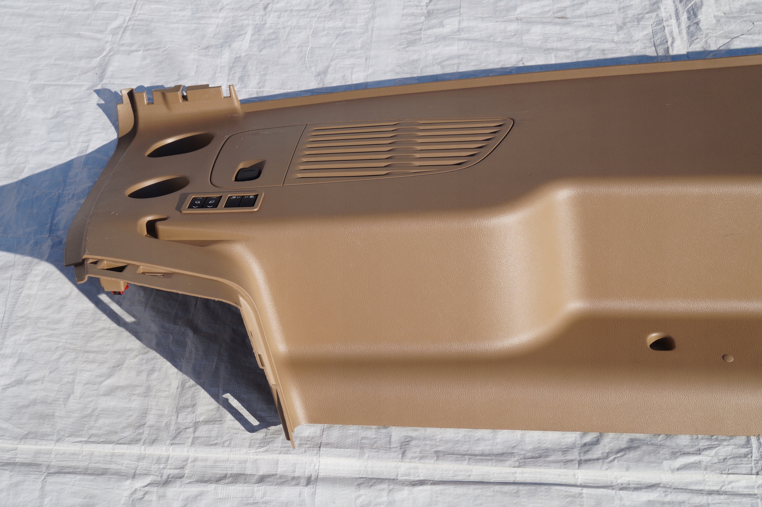 boot upholstery rear part right CADILLAC ESCALADE 17-20