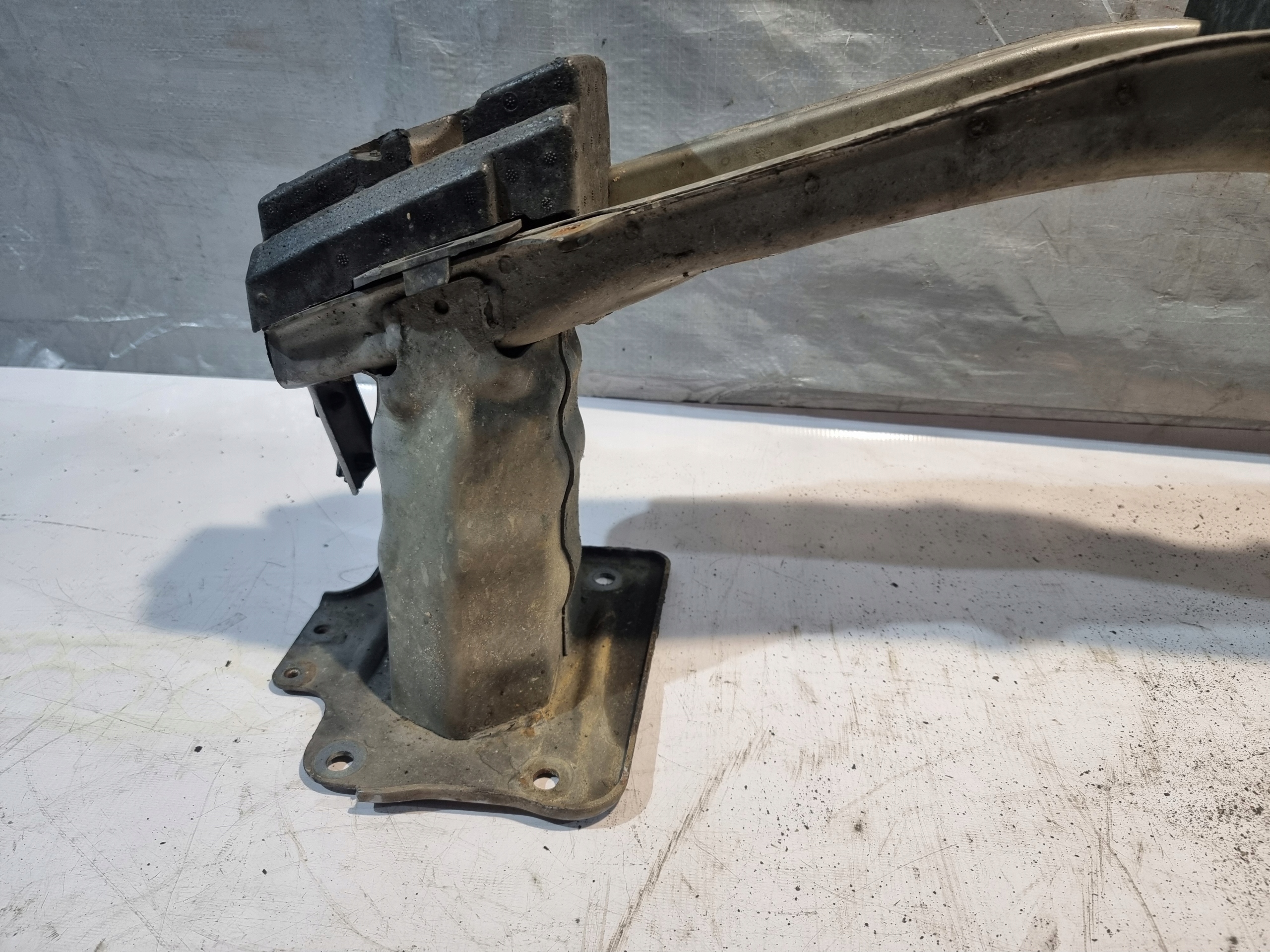 bumper support front pillar ALFA ROMEO 159 1.9 JTDm 150KM