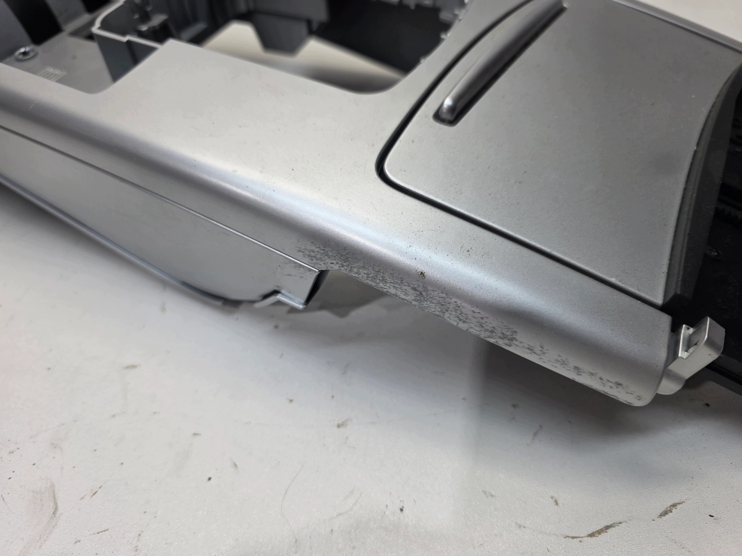 DEKOR TUNELU Obal PANELU MMI AUDI A6 C6 4F1864261AR