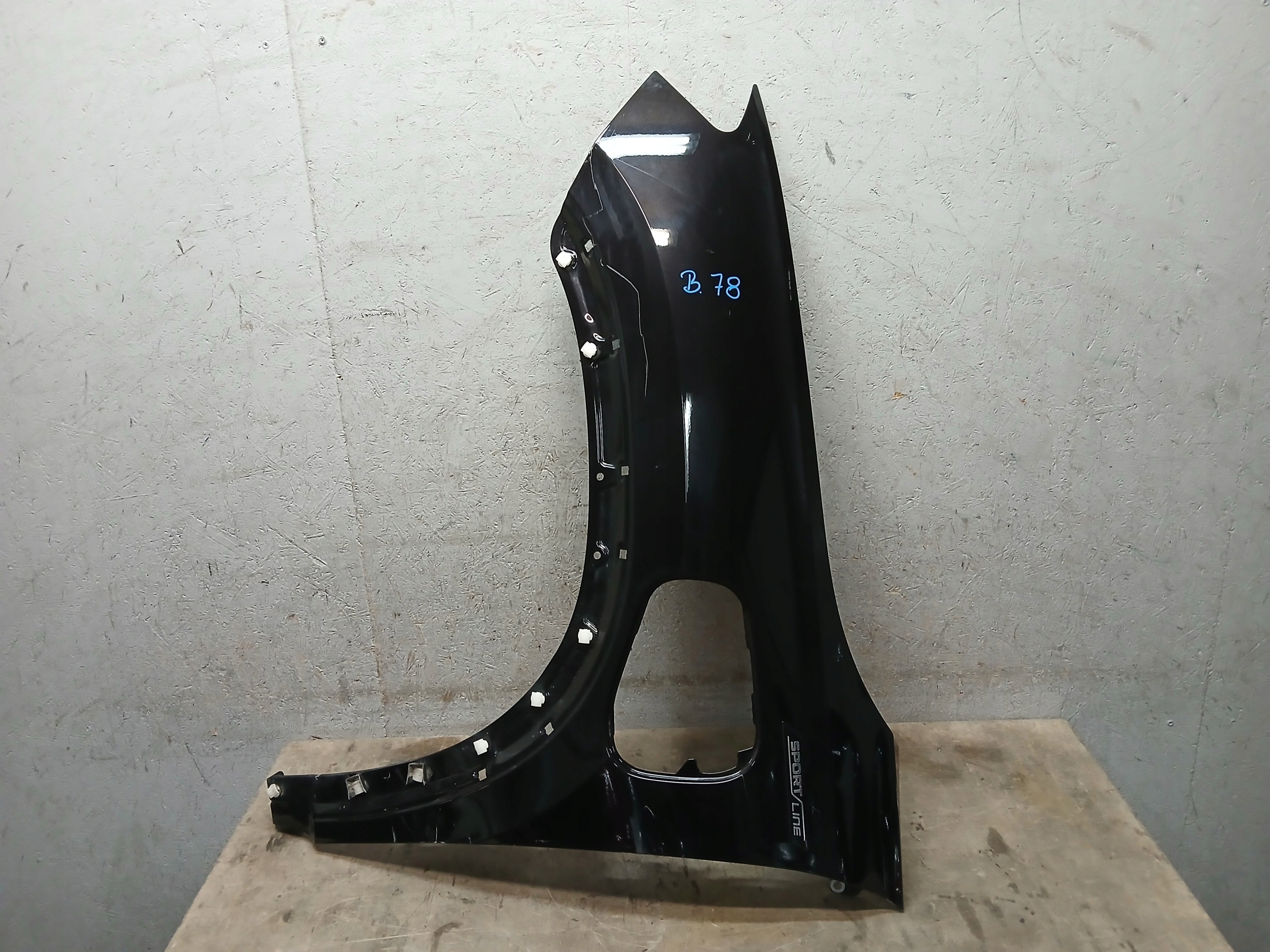 fender front left SKODA KODIAQ II 2 57H