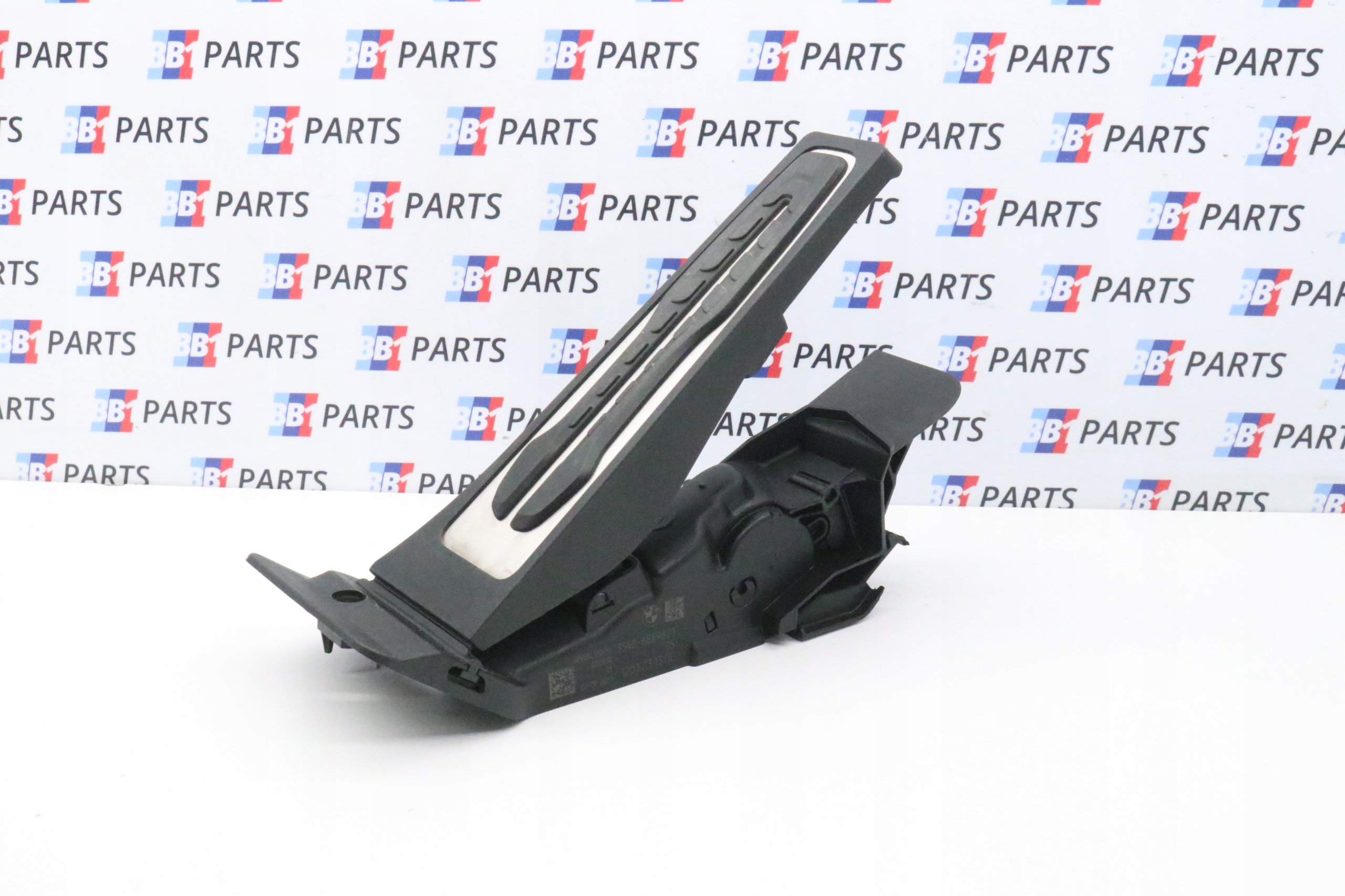 BMW G26 I4 accelerator pedal potentiometer 6889821