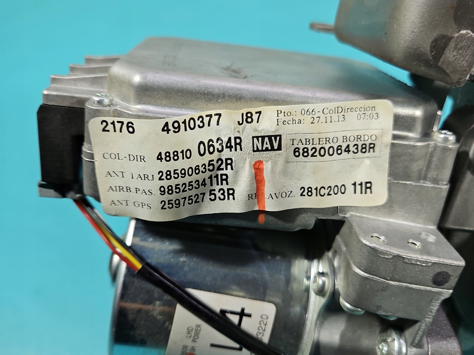 насос гур renault CAPTUR и 488100634R 0.9 TCE