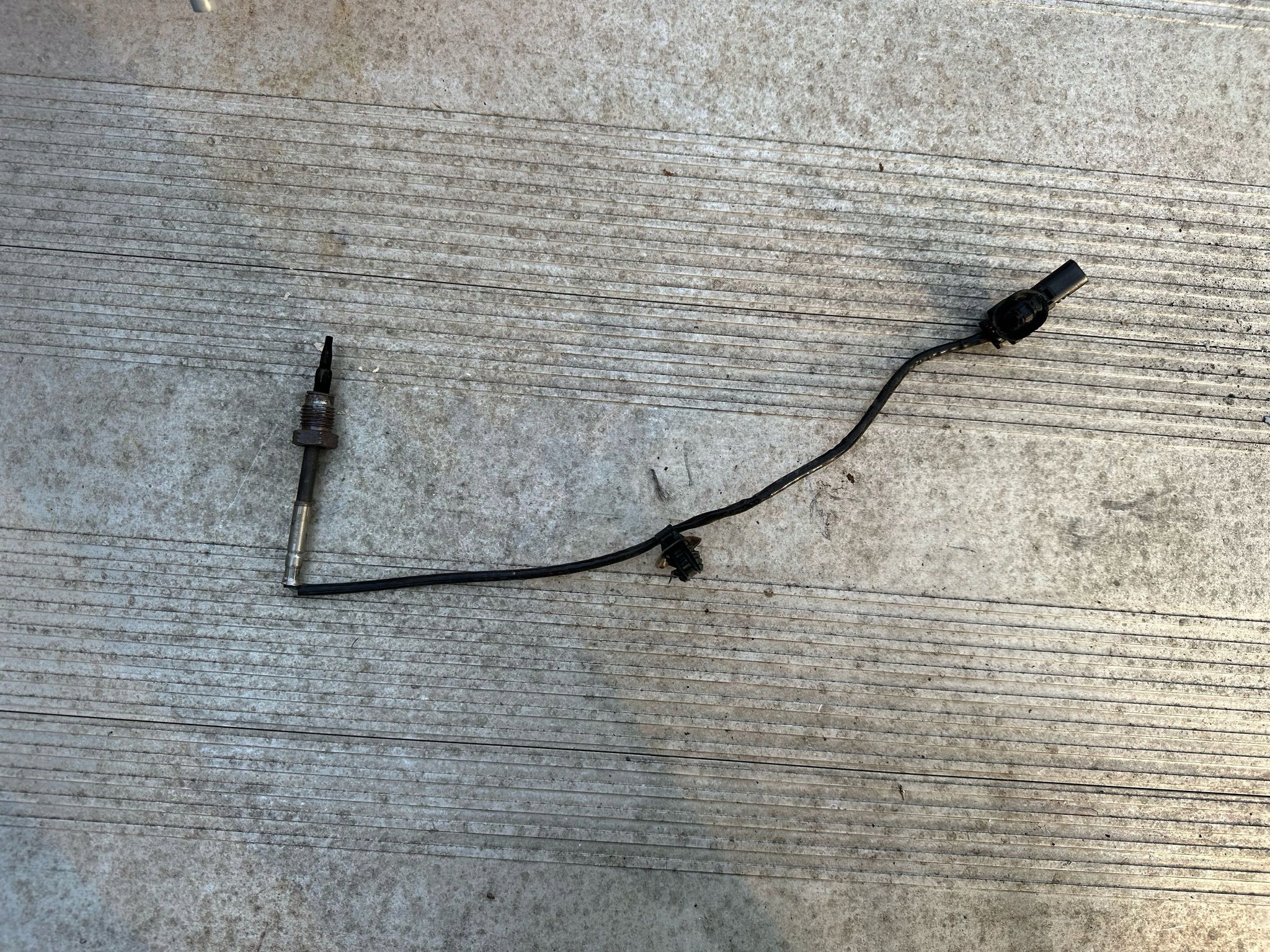 OPEL INSIGNIA B 2.0 CZUJNIK TEMPERATURY SPALIN 55514883