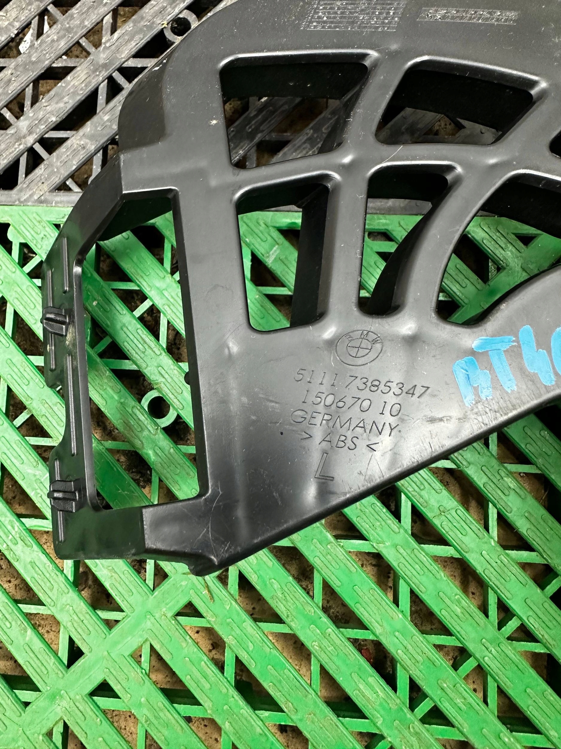 Supporto staffa parafango Anteriore BMW 5 G30 G31 G38 7385347