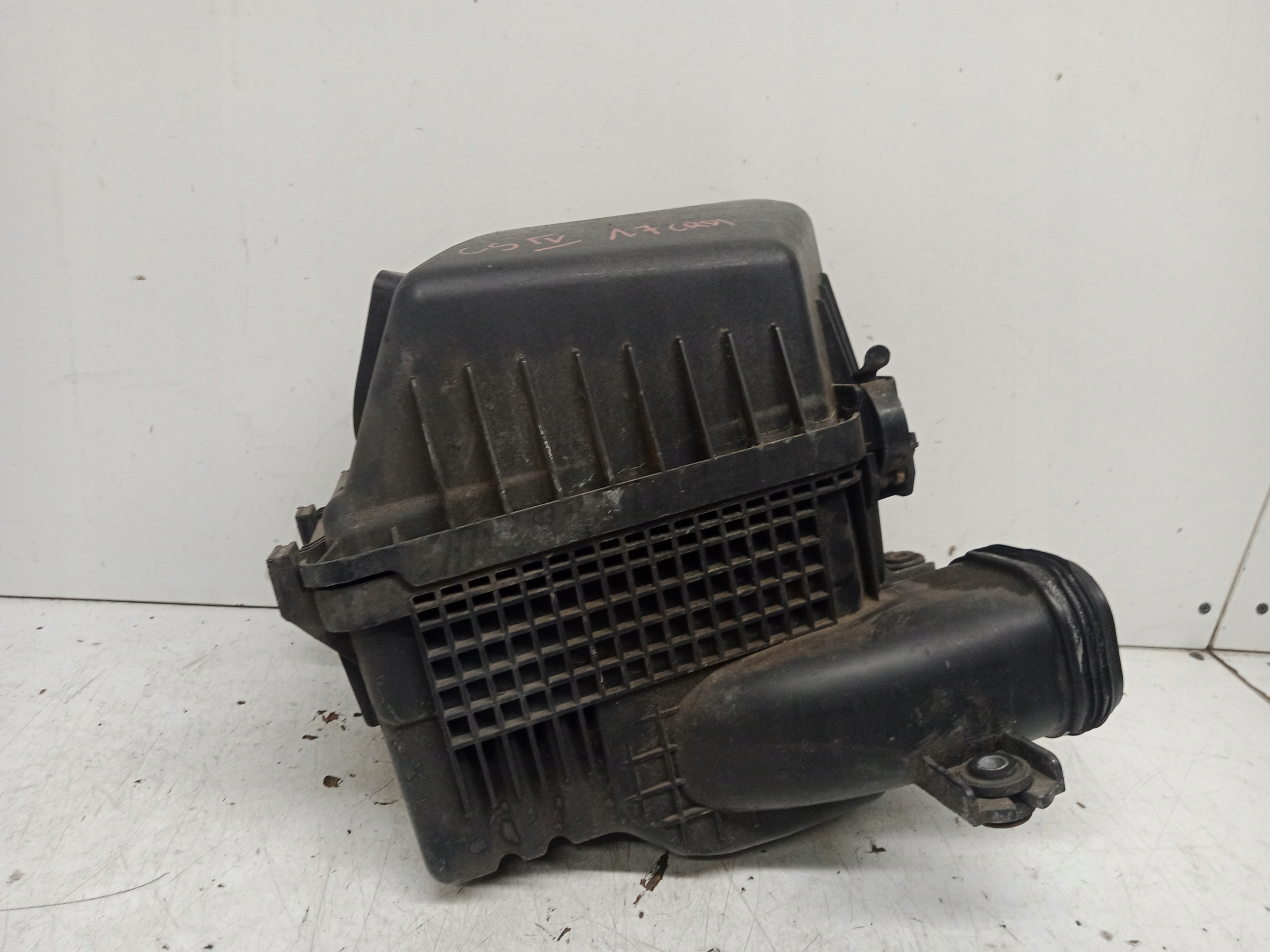 KIA CARENS IV Gehäuse filter luft 28110-A4200 2013-17R