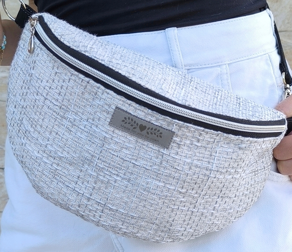 Ledvinka šedá ledvinka přes rameno, pletený materiál