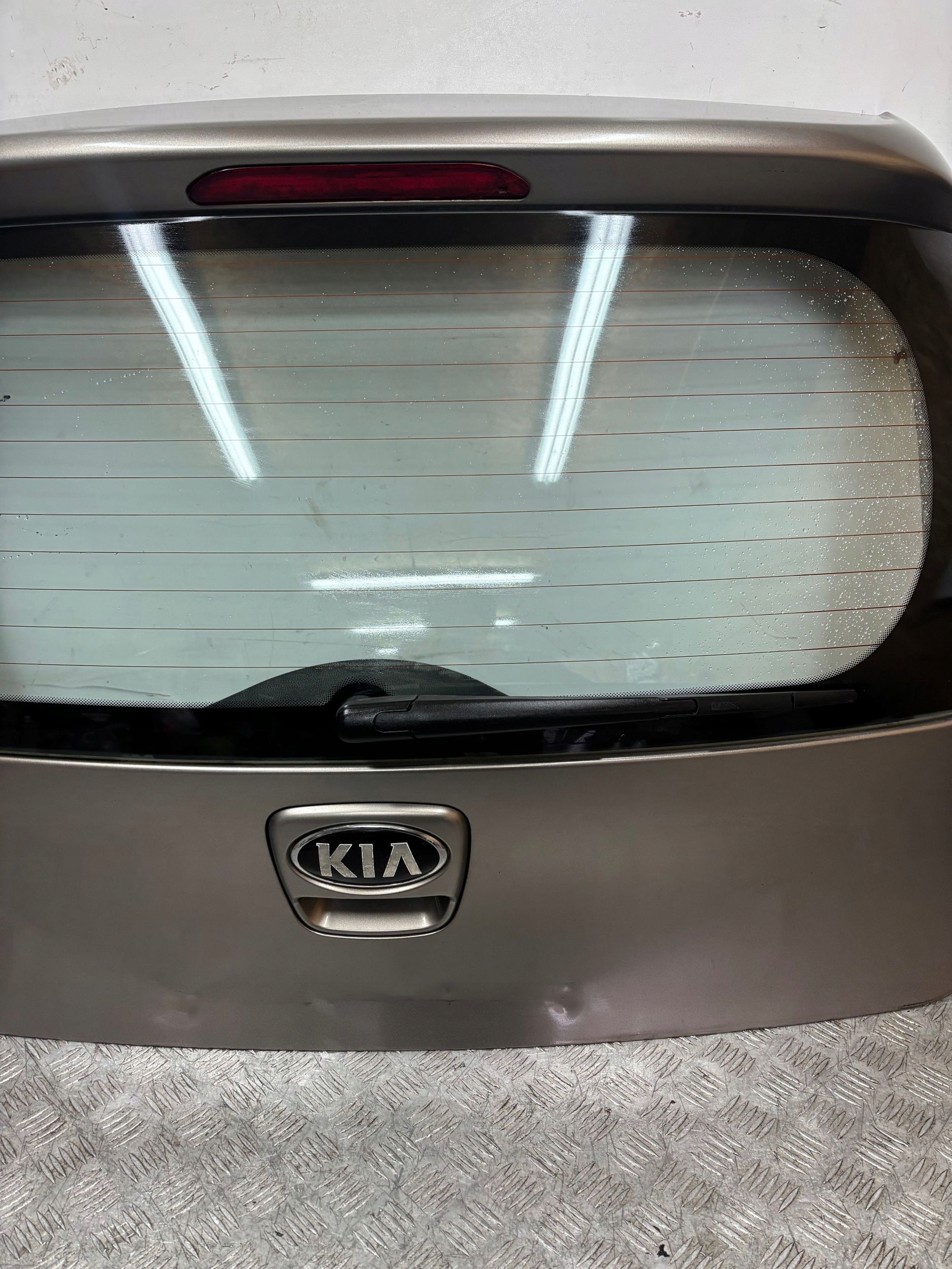 boot doors KIA PICANTO II 11