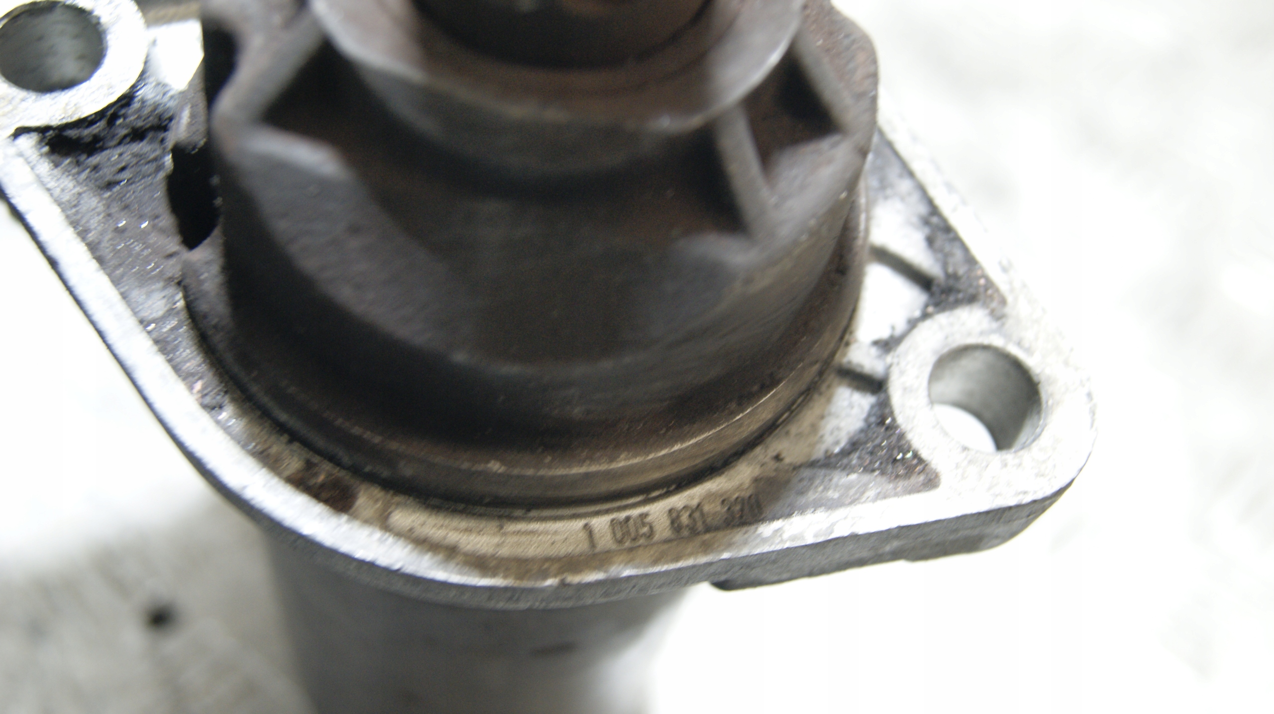 starter VOLKSWAGEN PASSAT B6 1005831320