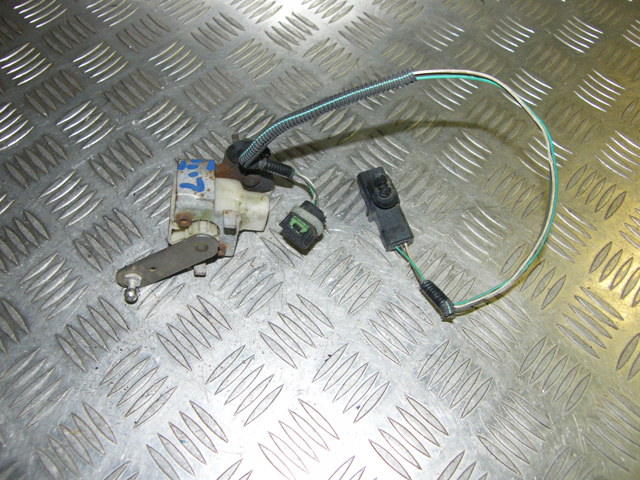 POZYCJONER LAMP XENON TYŁ LAGUNA III 538210005R