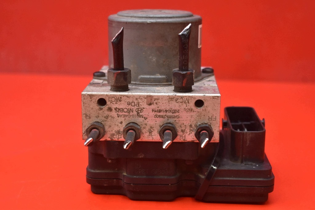pompa ABS 58910-G4EA0 G4589-28500 HYUNDAI I30 3 III PD 1.6 CRDI 115 KM LIFT