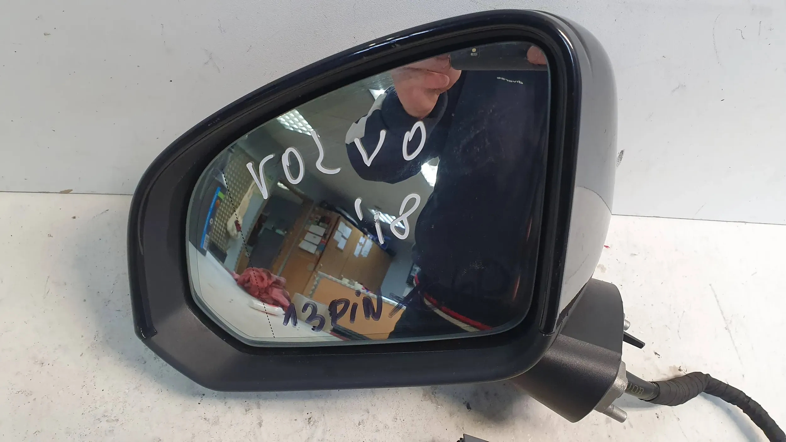 LUSTERKO LEWE VOLVO XC40 17-