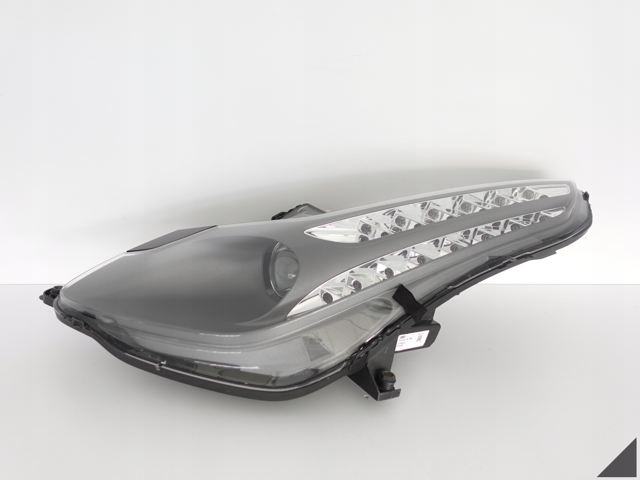 FERRARI FF F151 11-16 XENON+LED LEWA LAMPA EU