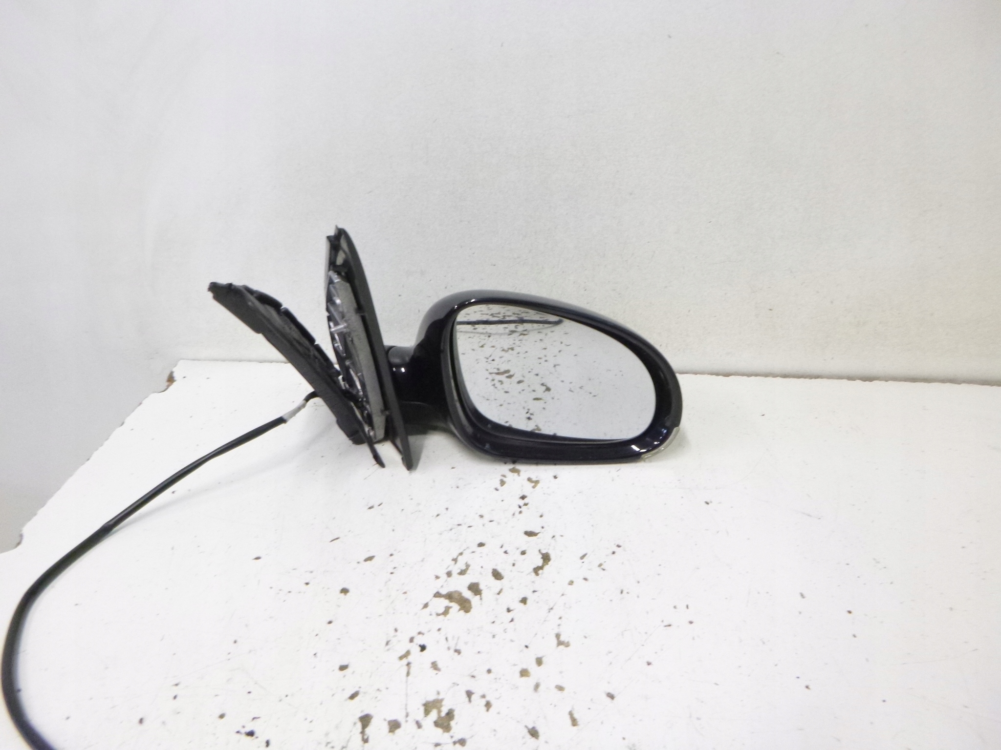mirror right VW Golf V LC9Z 7 PIN 2006r. 5d