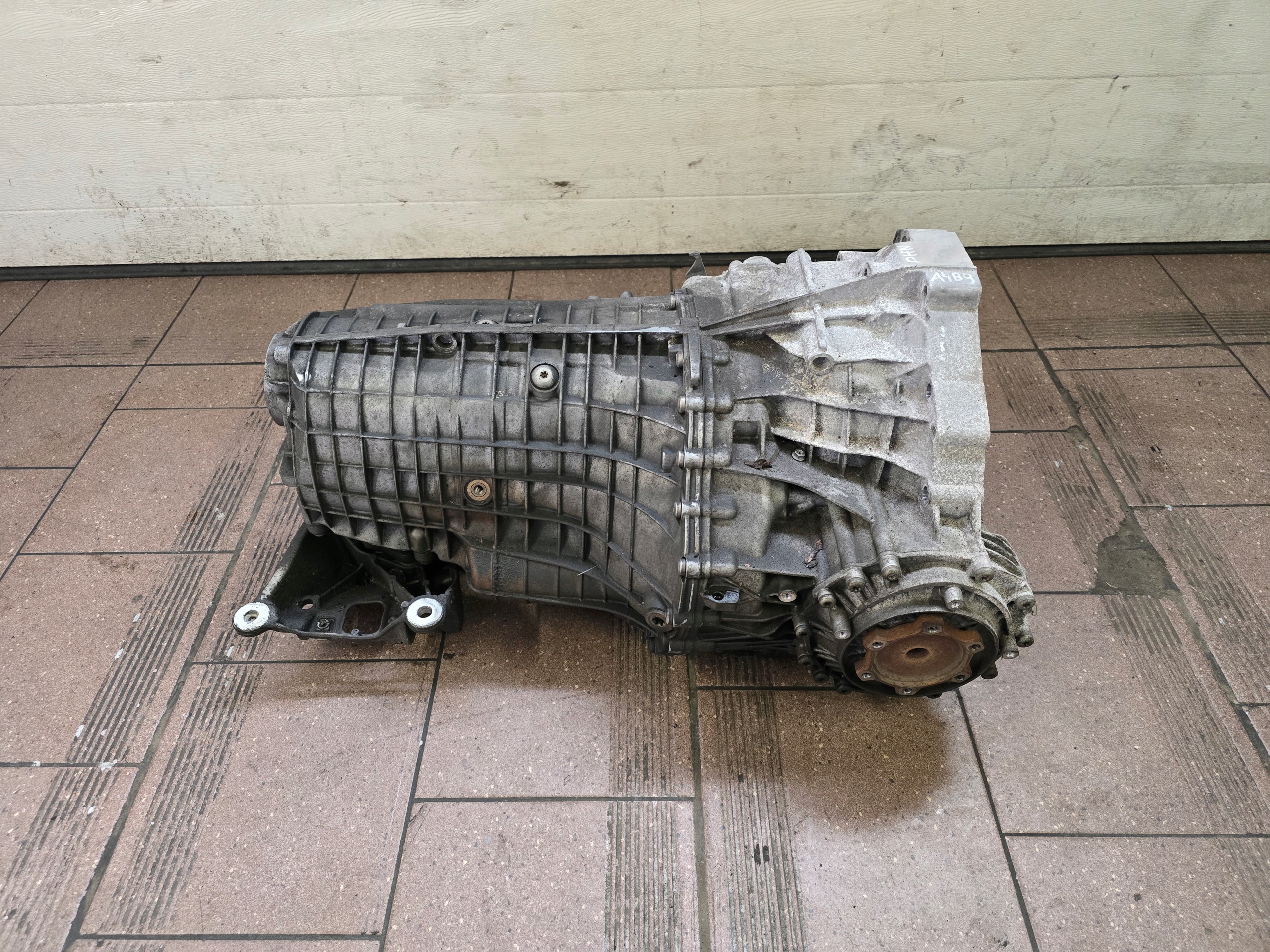 SKRZYNIA BIEGÓW GETRIEBE GEARBOX PHN A4 B9 A5 8W F5 2.0 TDI S-TRONIC 0CK