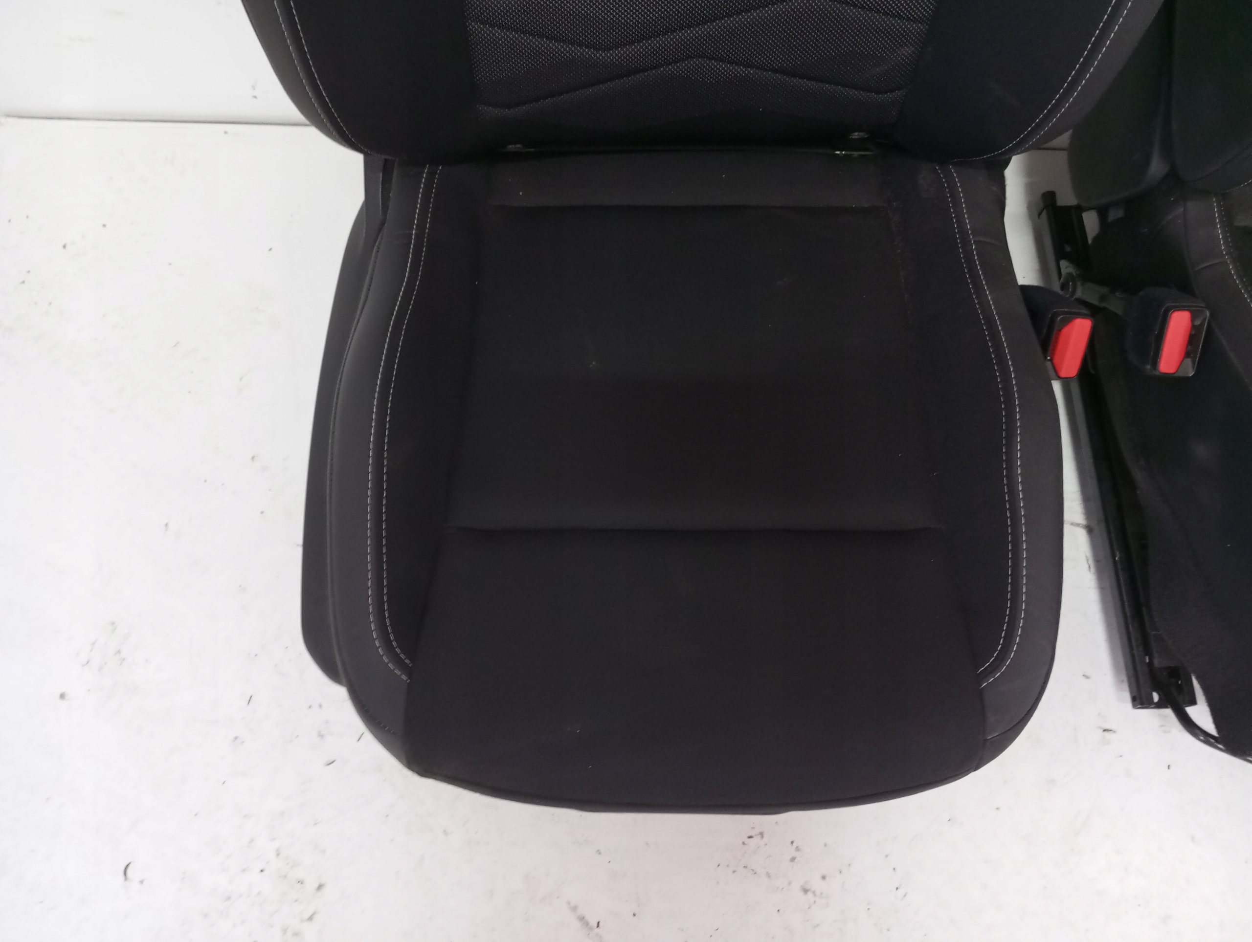 upholstery seat front front PASAZER JEEP AVENGER