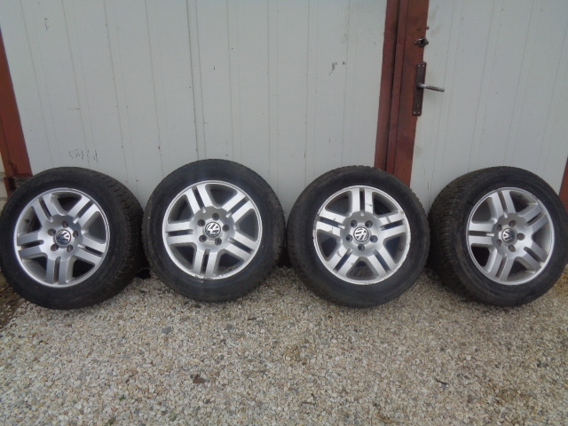 VW TOUAREG KOŁA FELGI ALUMINIOWE KOMPLET 18" Rodzaj opon Zimowe