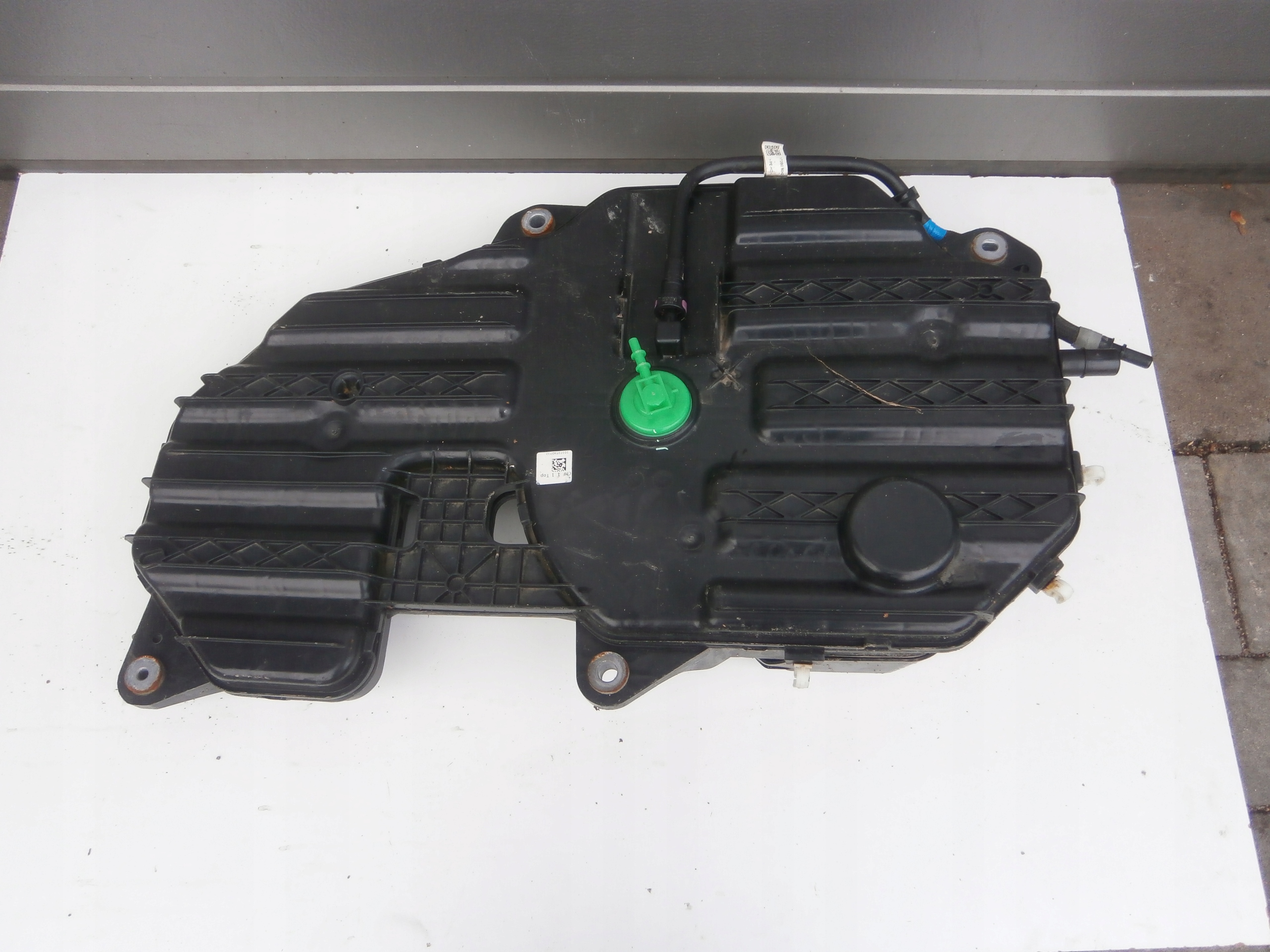 RENAULT MEGANE IV 4 ZBIORNIKK ADBLUE 172A25268R