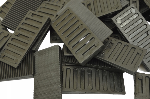 KLINY MONTAŻOWE 70x30x8 KLIN MONTAŻOWY 50 SZT. MOC Marka Festa