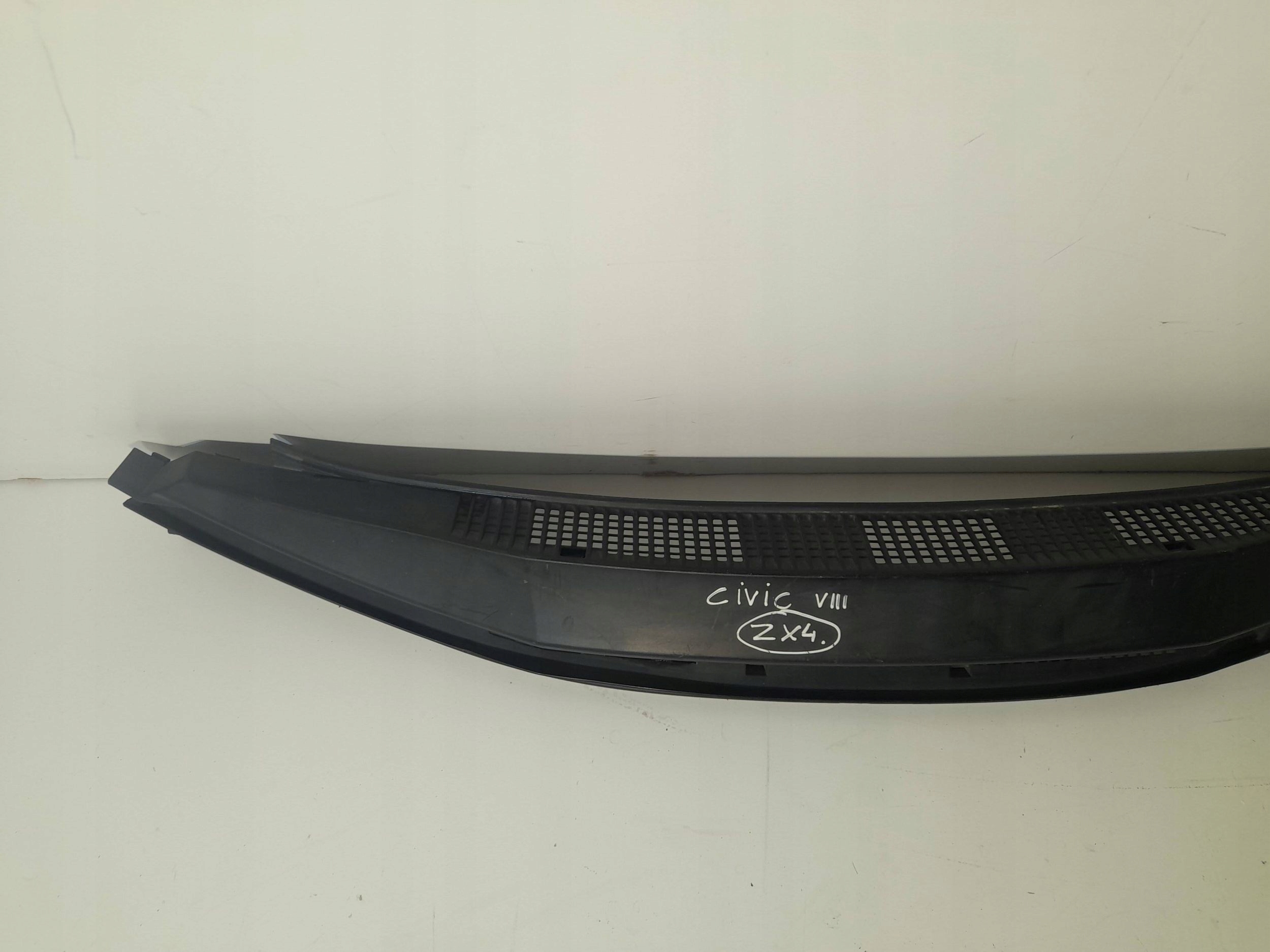 Honda Civic VIII 2005-2011 torpedo (ZX4)