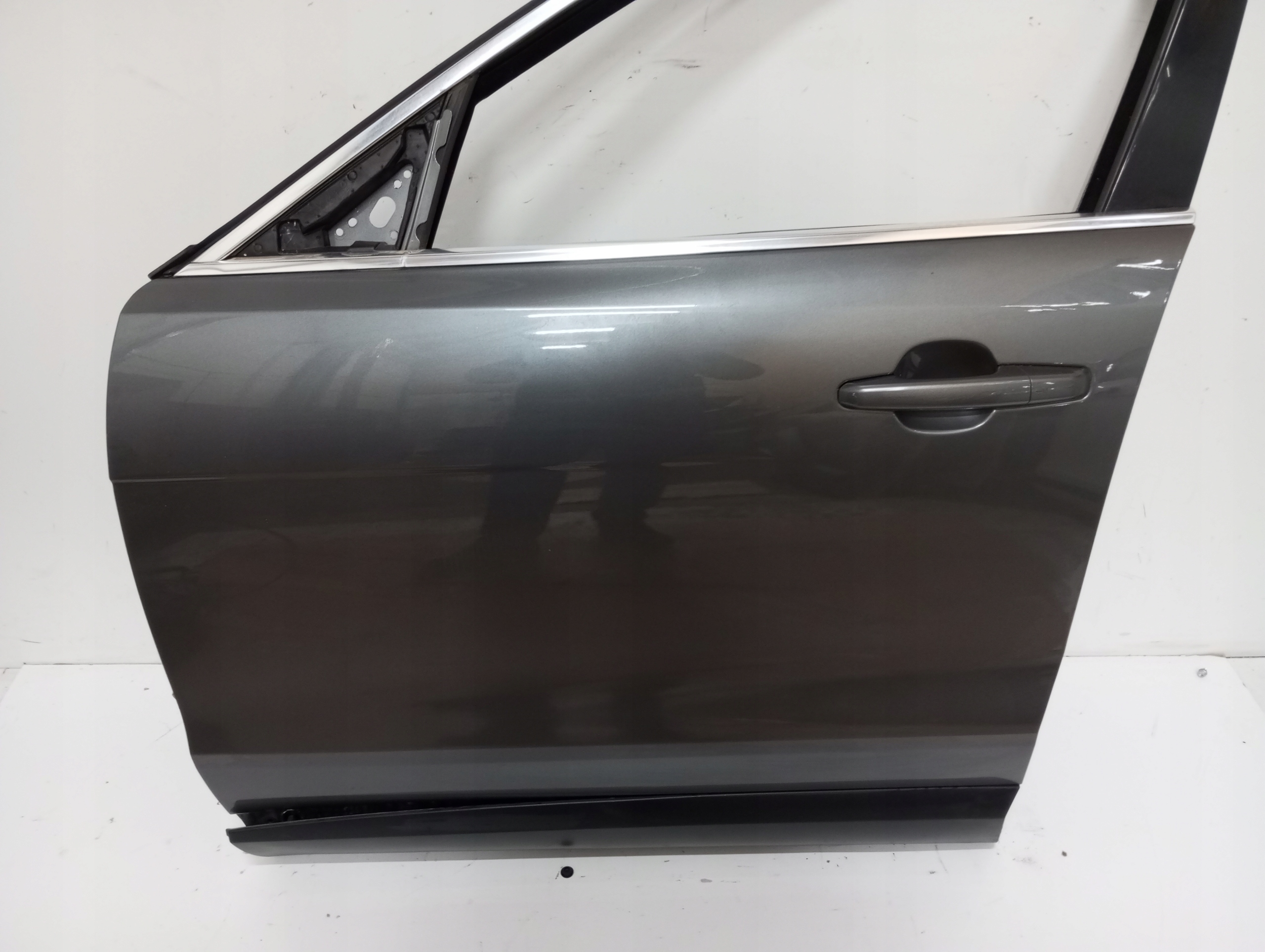 door left front JAGUAR F PACE