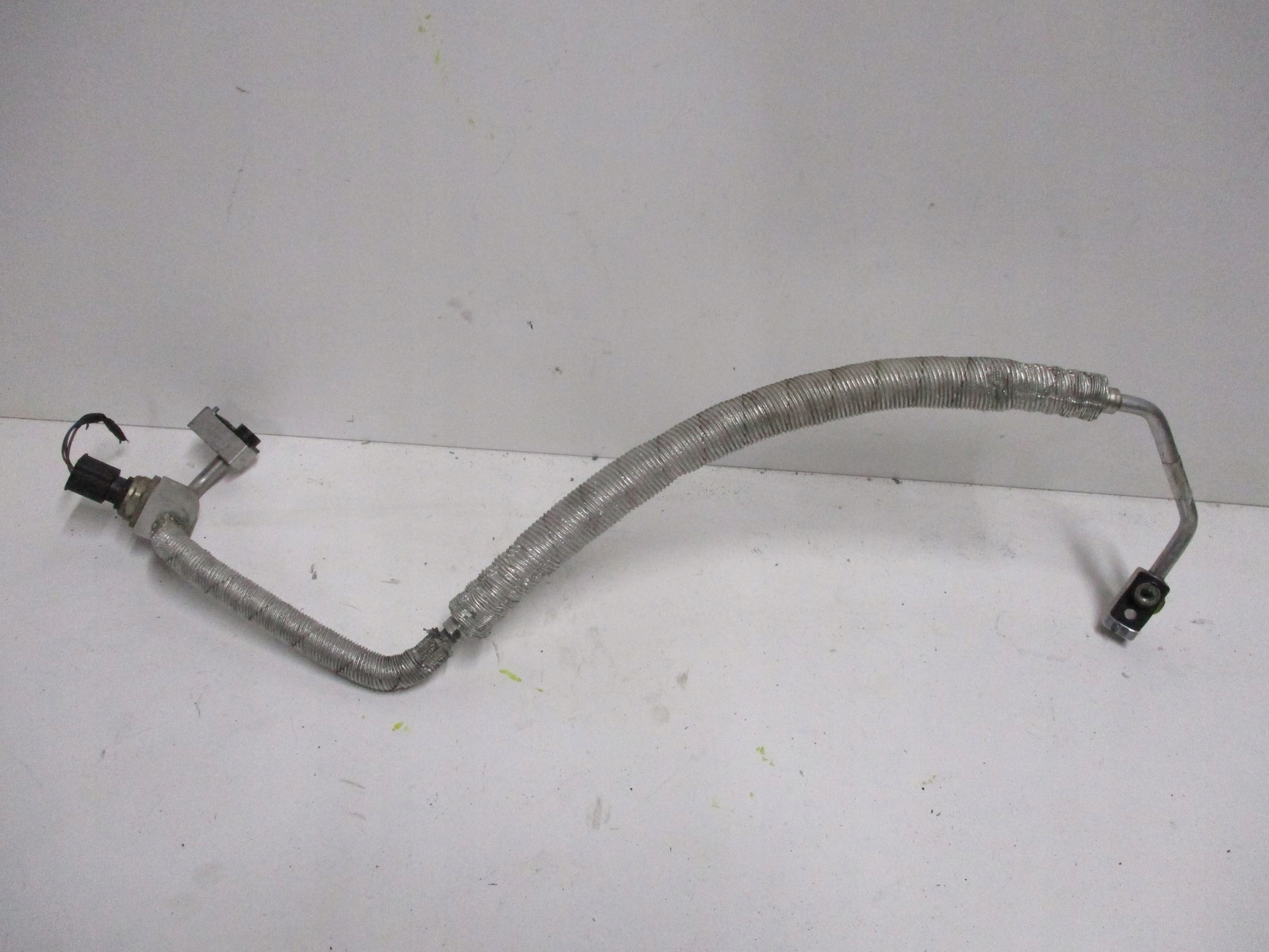 crijevo prijenos klimatizacije VW 1EA816521F