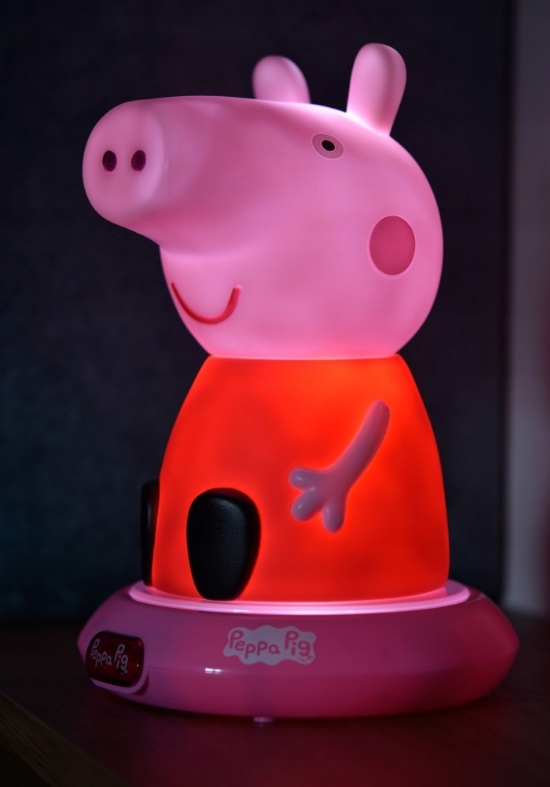 ŚWINKA PEPPA PIG LAMPKA NOCNA 3D LED Marka Euroswan