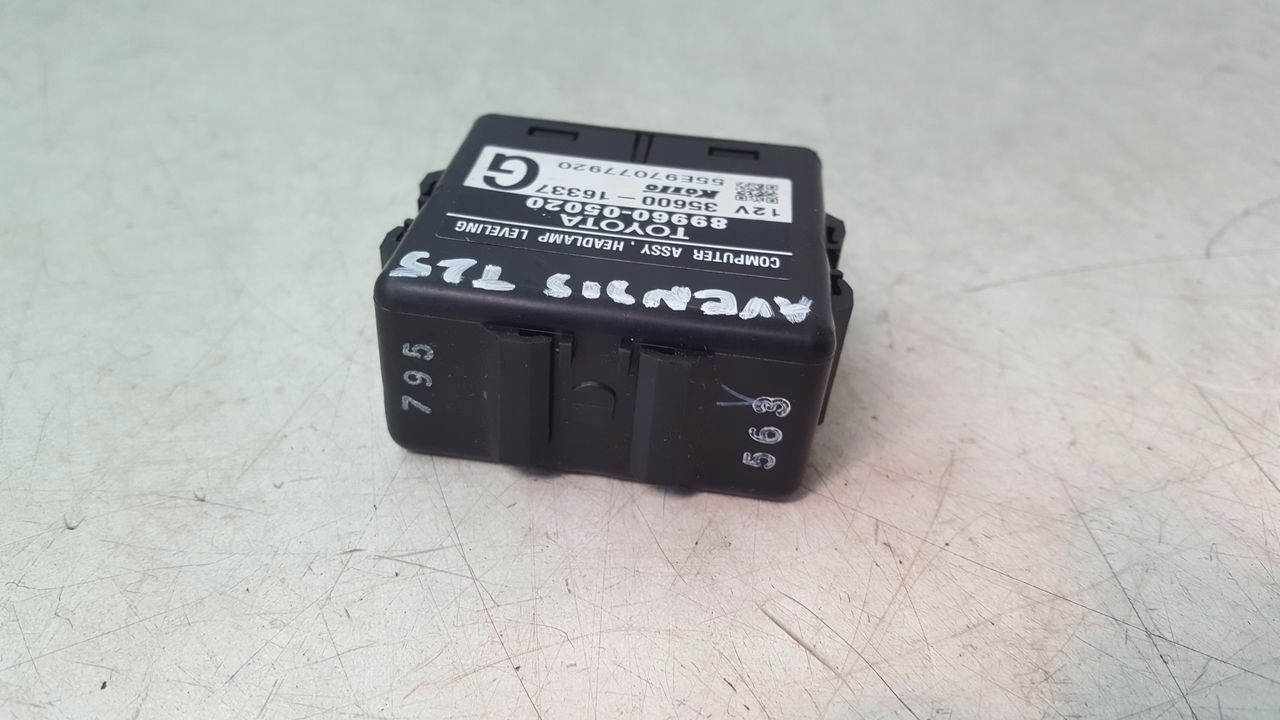 modulo luci Toyota Avensis T25 2,2