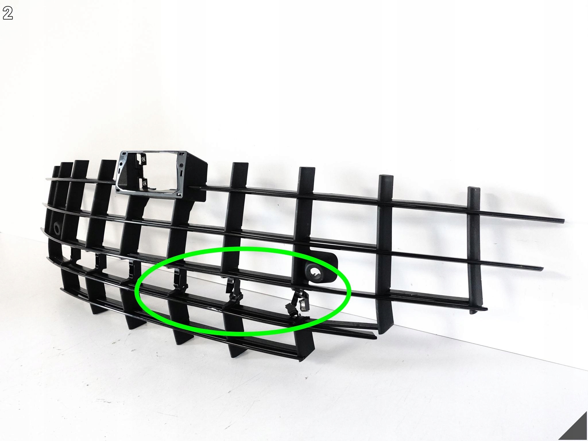 ASTON MARTIN VANTAGE II 2 LIFT 24- grill grille intake W bumper front PDC