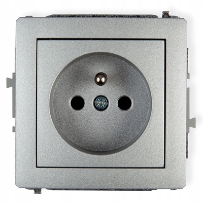 Gniazdo elektryczne ścienne Karlik Deco srebrne 7DGP-1ZP