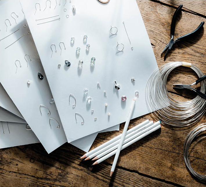 Zegarek z kryształami Swarovskiego - Różowy, MODEL 444 Marka Inna marka