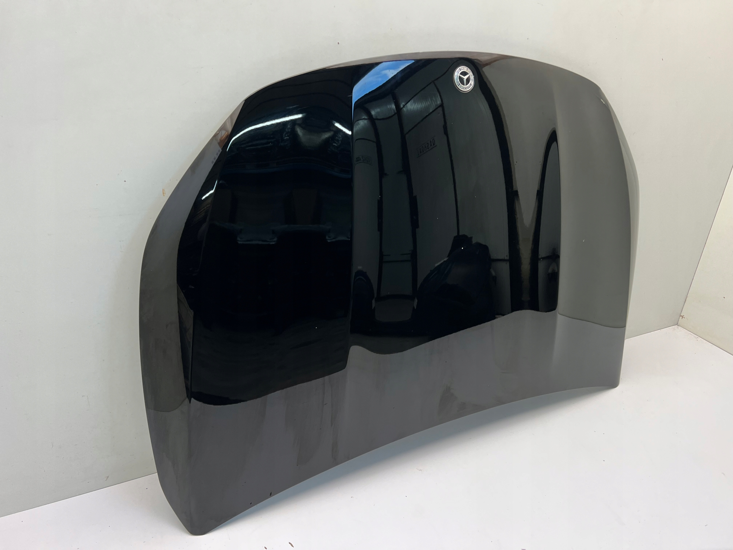 MERCEDES GLA W247 H247 MASKA POKRYWA SILNIKA 2019- Producent części Mercedes-Benz OE