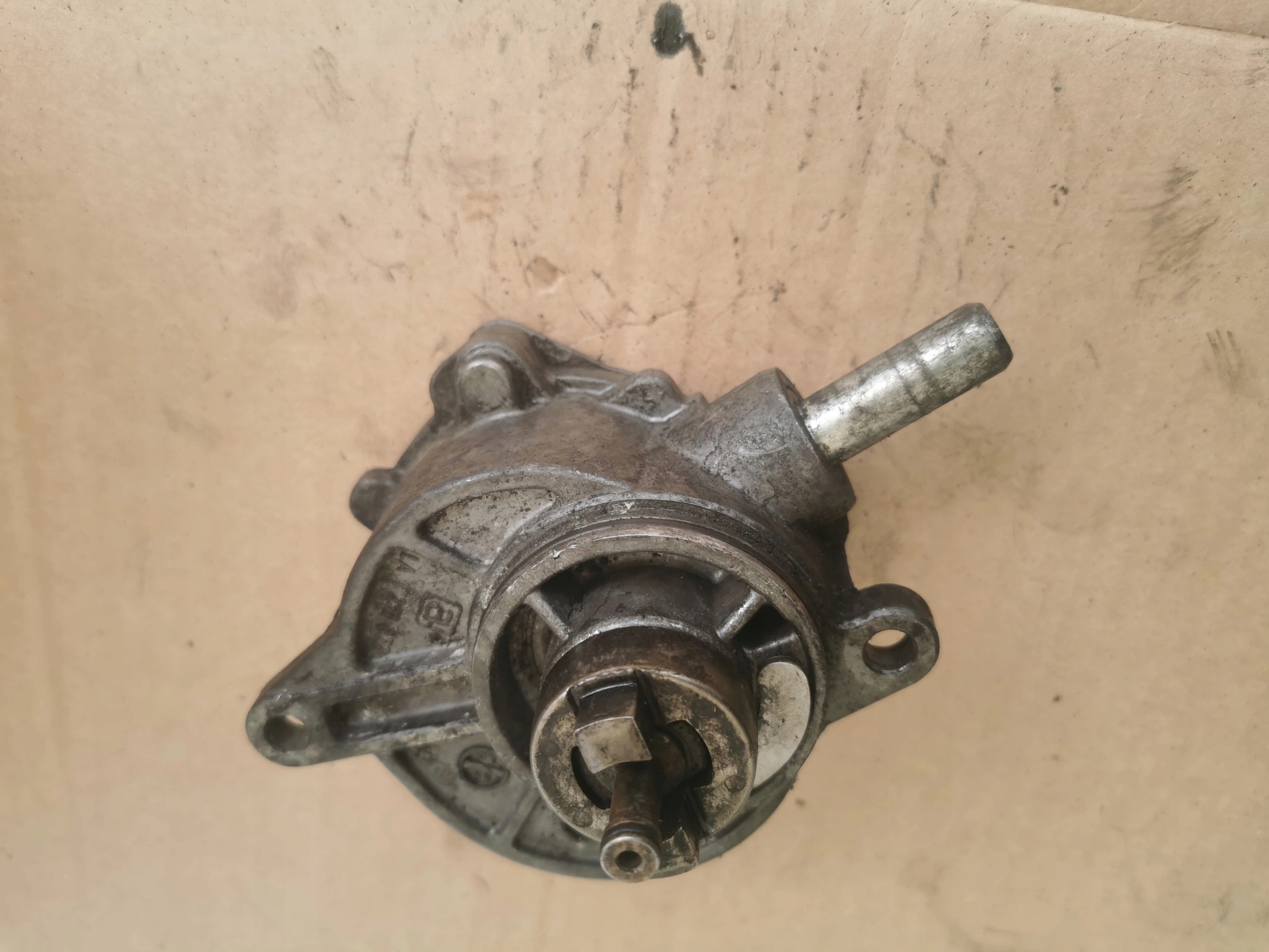 Pompa VACUM MERCEDES SPRINTER 2.2 CDI A6462300365