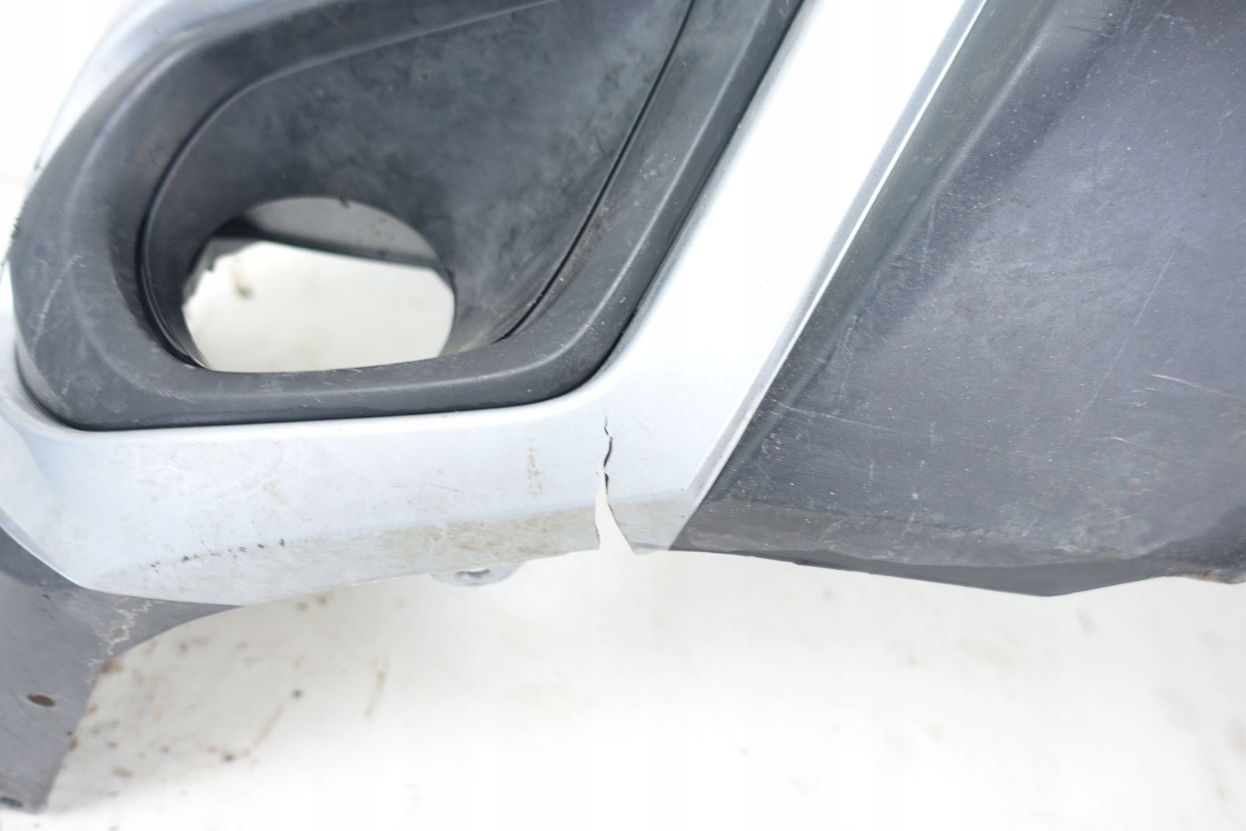 SUBARU FORESTER IV 4 2012- bumper front front 57704SG001