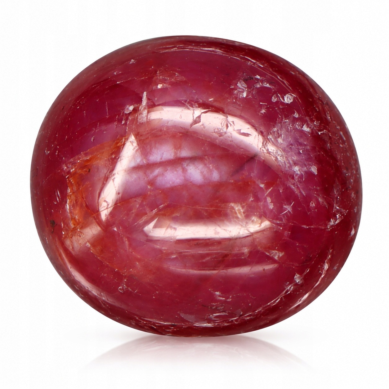 Přírodní Rubín 4.87 ct Fialový Kabošon Tanzanie I3 certifikát Wbd