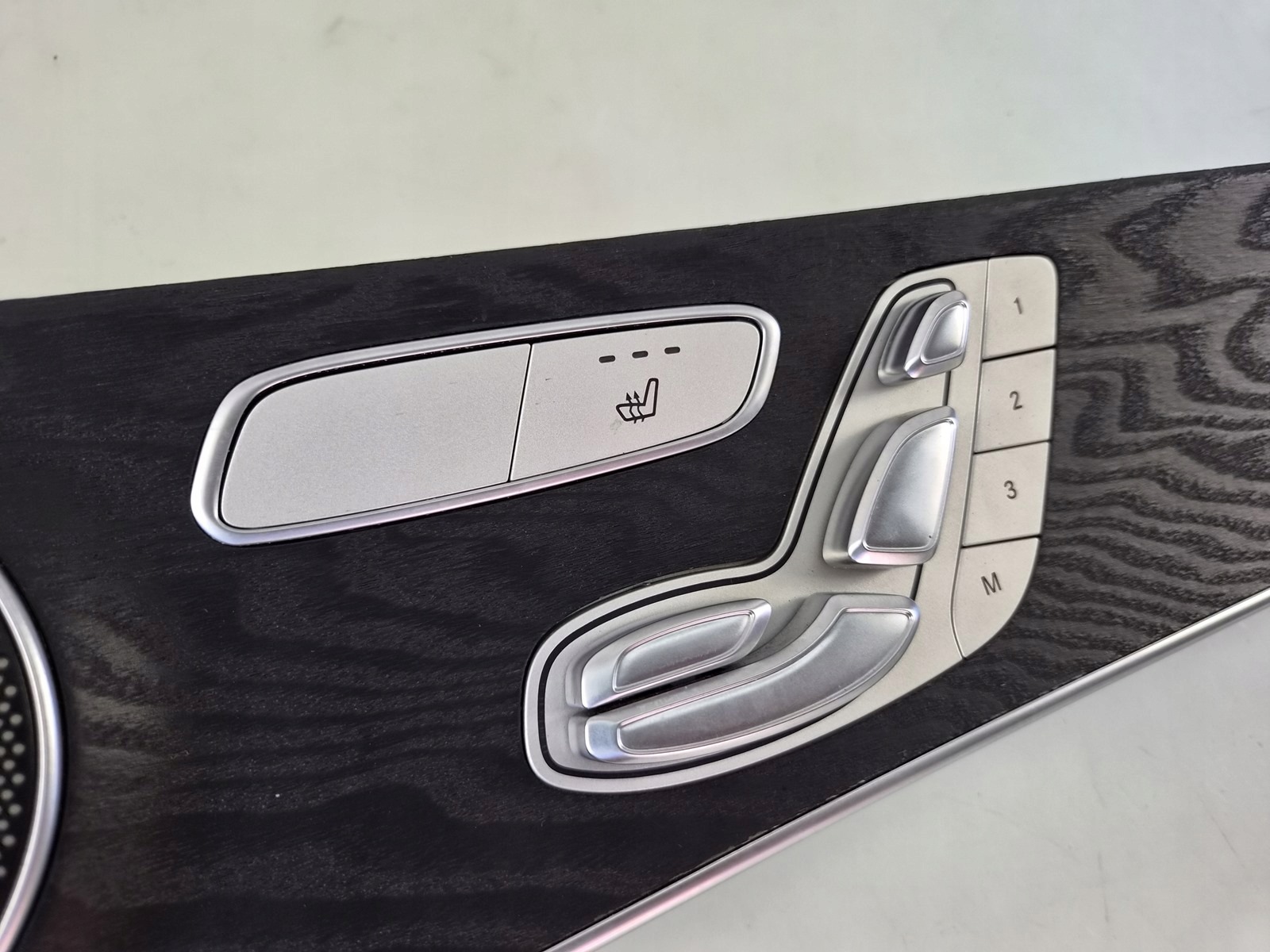 control panel fotelem right moulding MERCEDES GLC X253 C253 W253