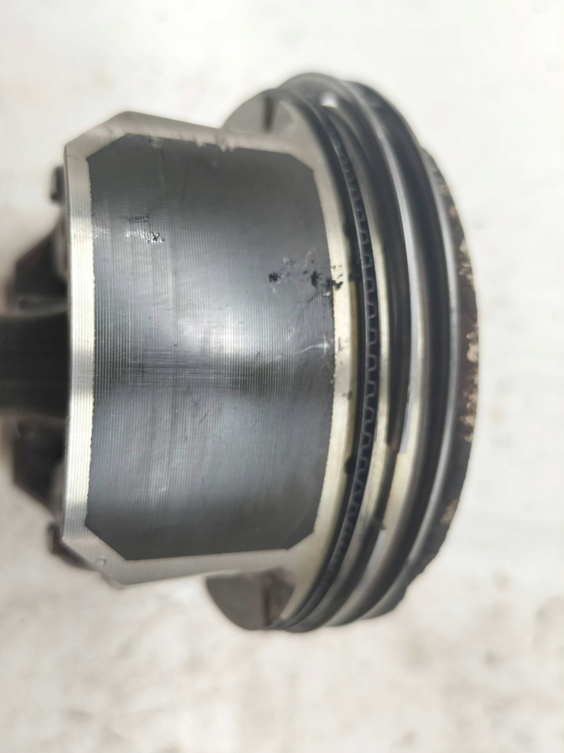 piston connecting rod 1.6 SCE Dacia Duster II (2017-2024)