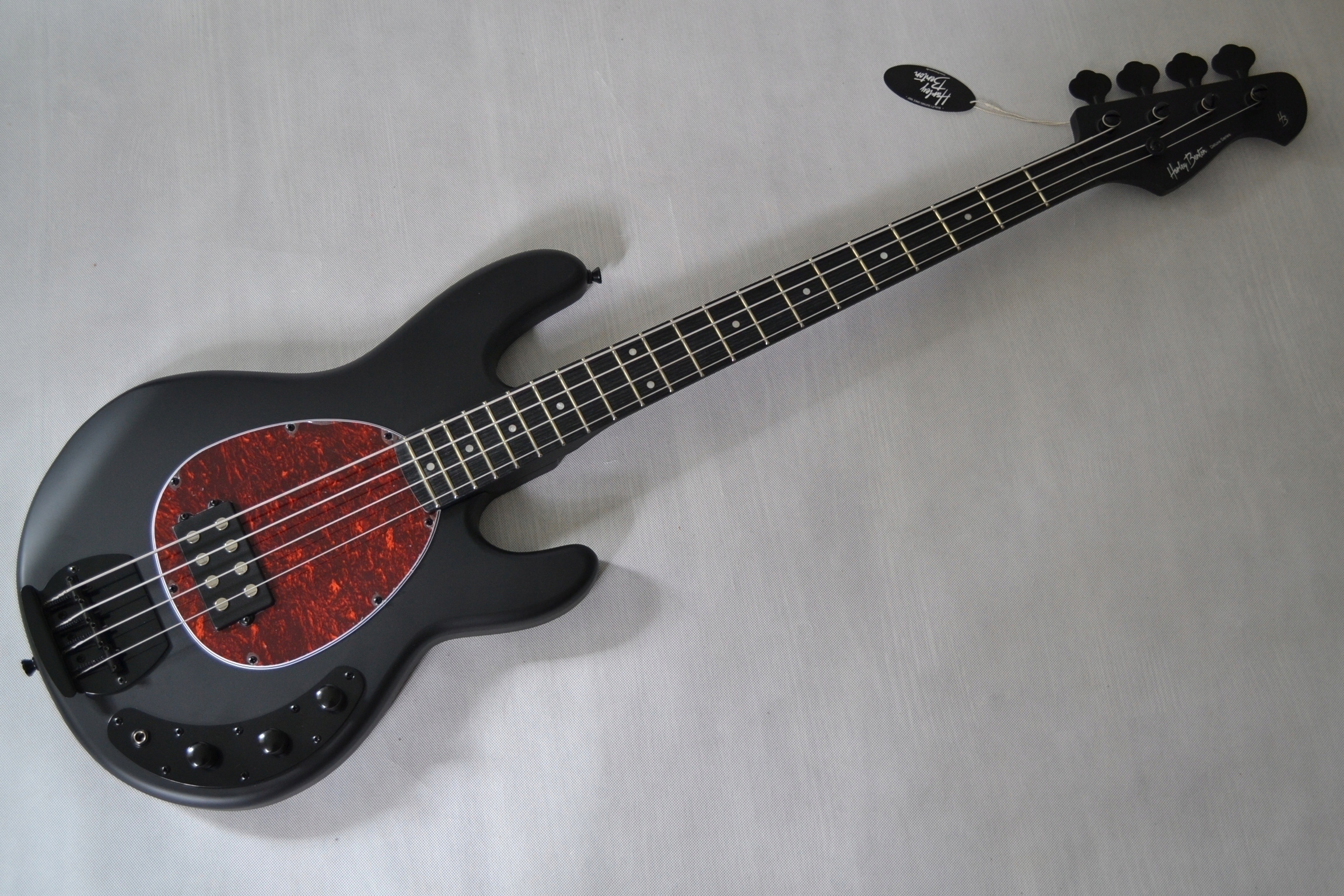 HARLEY BENTON MB-4 SBK NOWA GITARA BASOWA BAS Kod producenta MB-4SBK