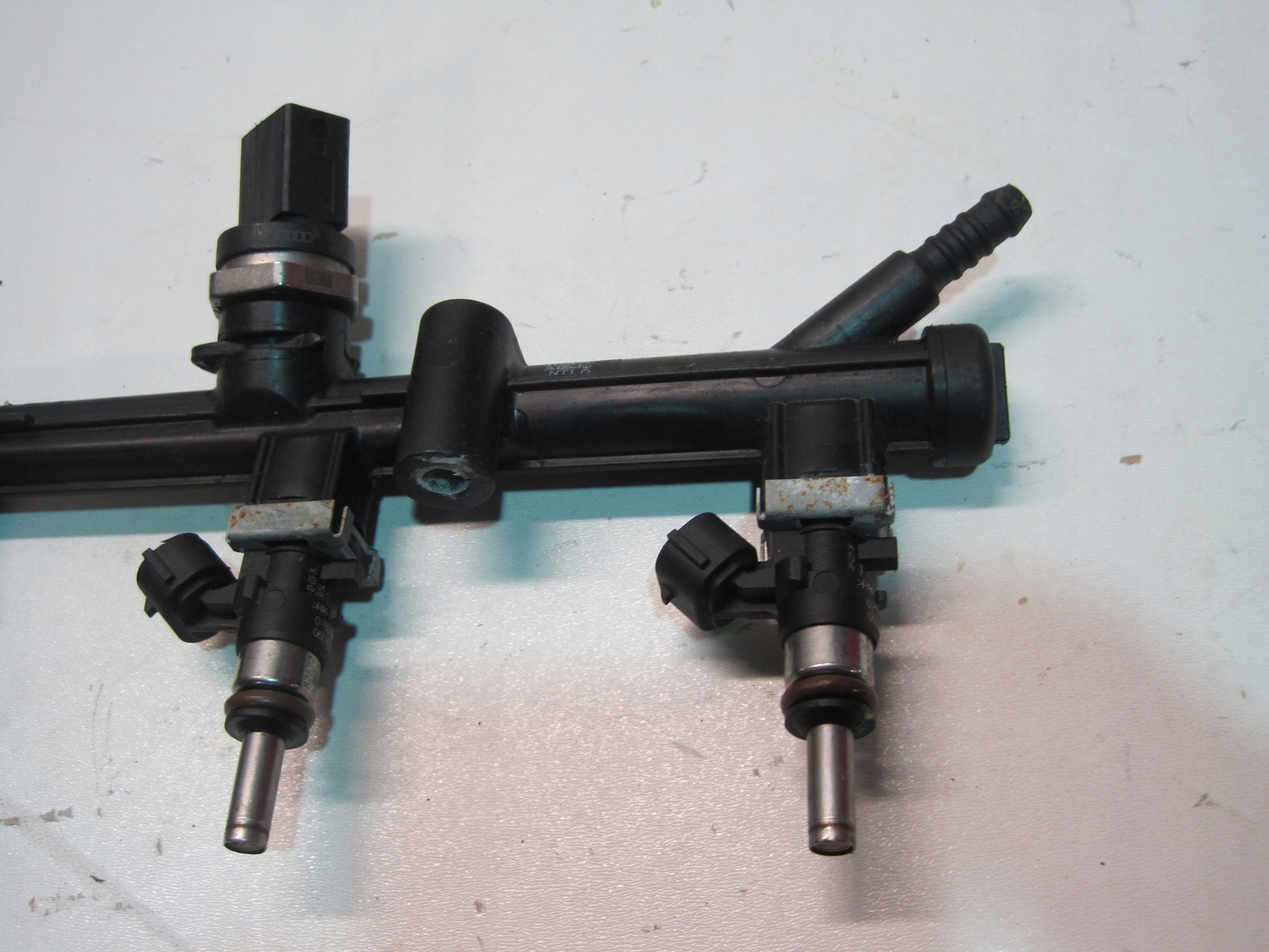 Rampe injection VW AUDI 0280158266 06L906031A