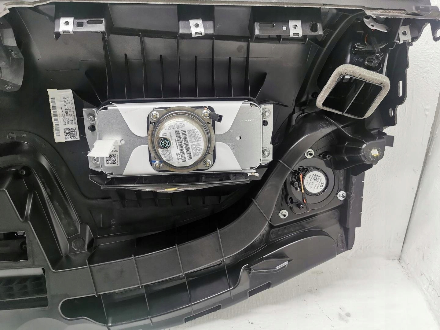 dashboard instrument panel console AUDI SQ5 and 8R LIFT EU 14-16