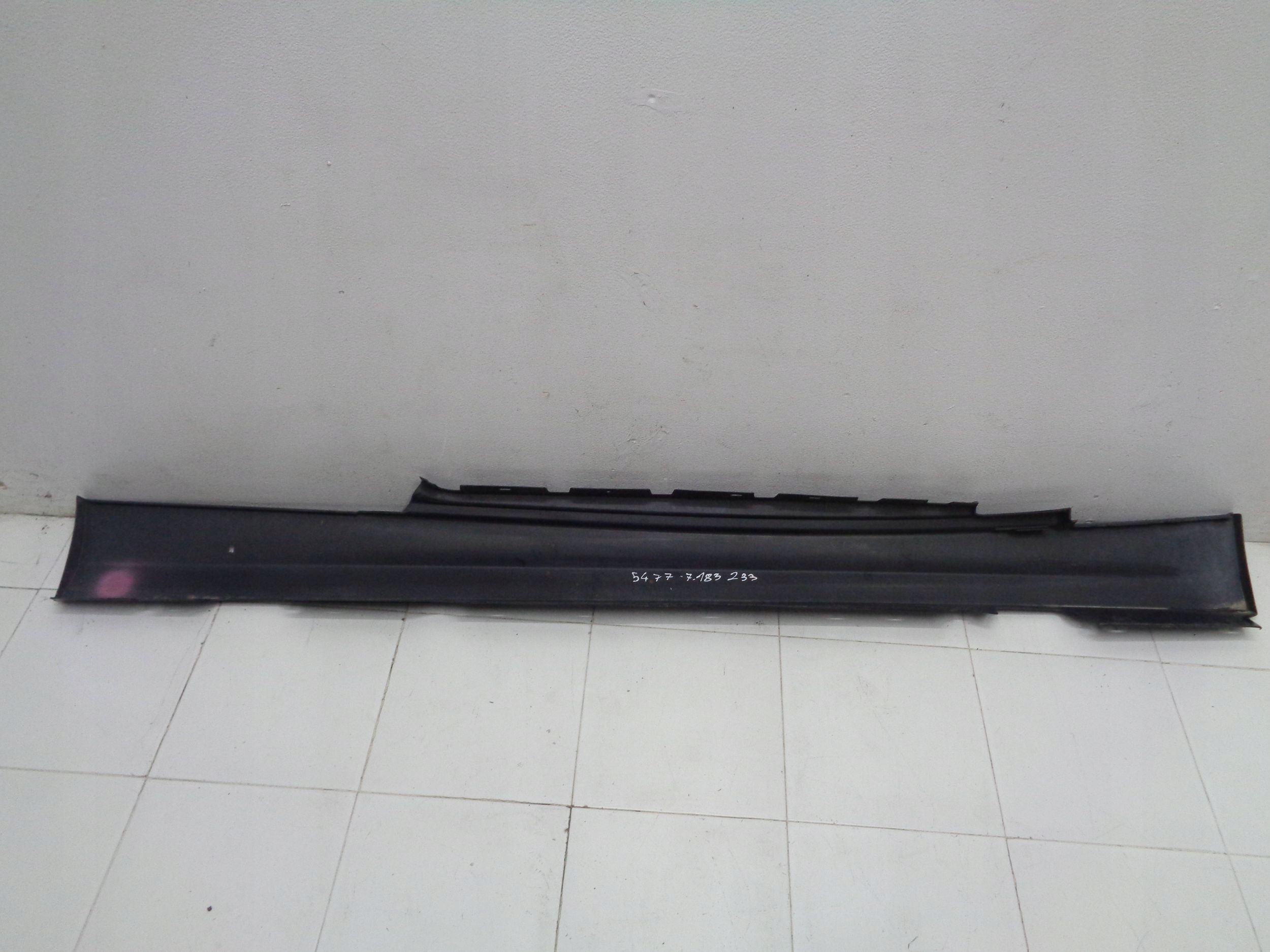 BMW 1 E88 moulding cap of the threshold threshold left