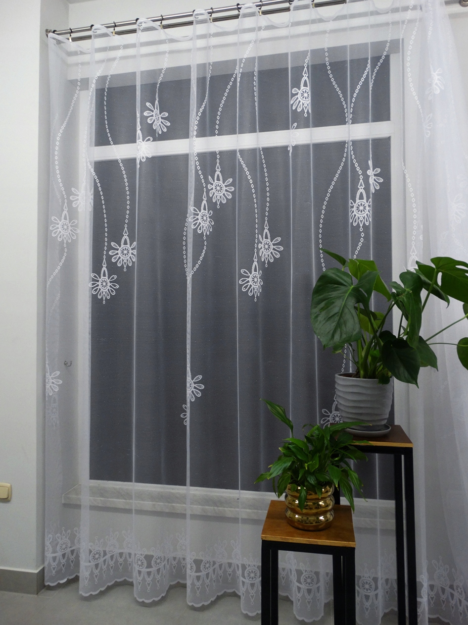 Mg Záclona pařeniště 36051 Bílá 200x250 cm hotová s páskou M polský