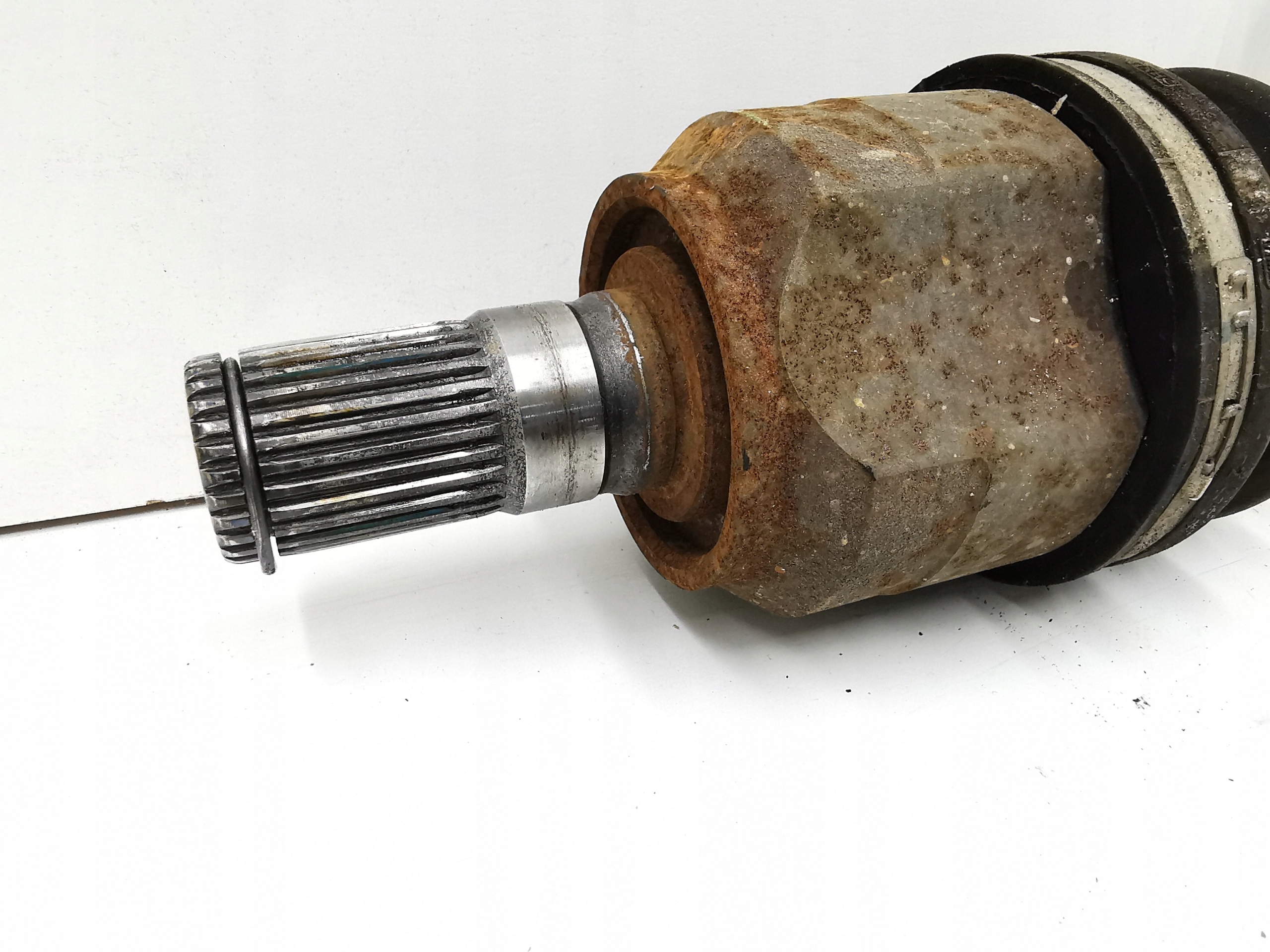 semi-axis left front KIA CARENS 1.7 CRDI 49500-A4350